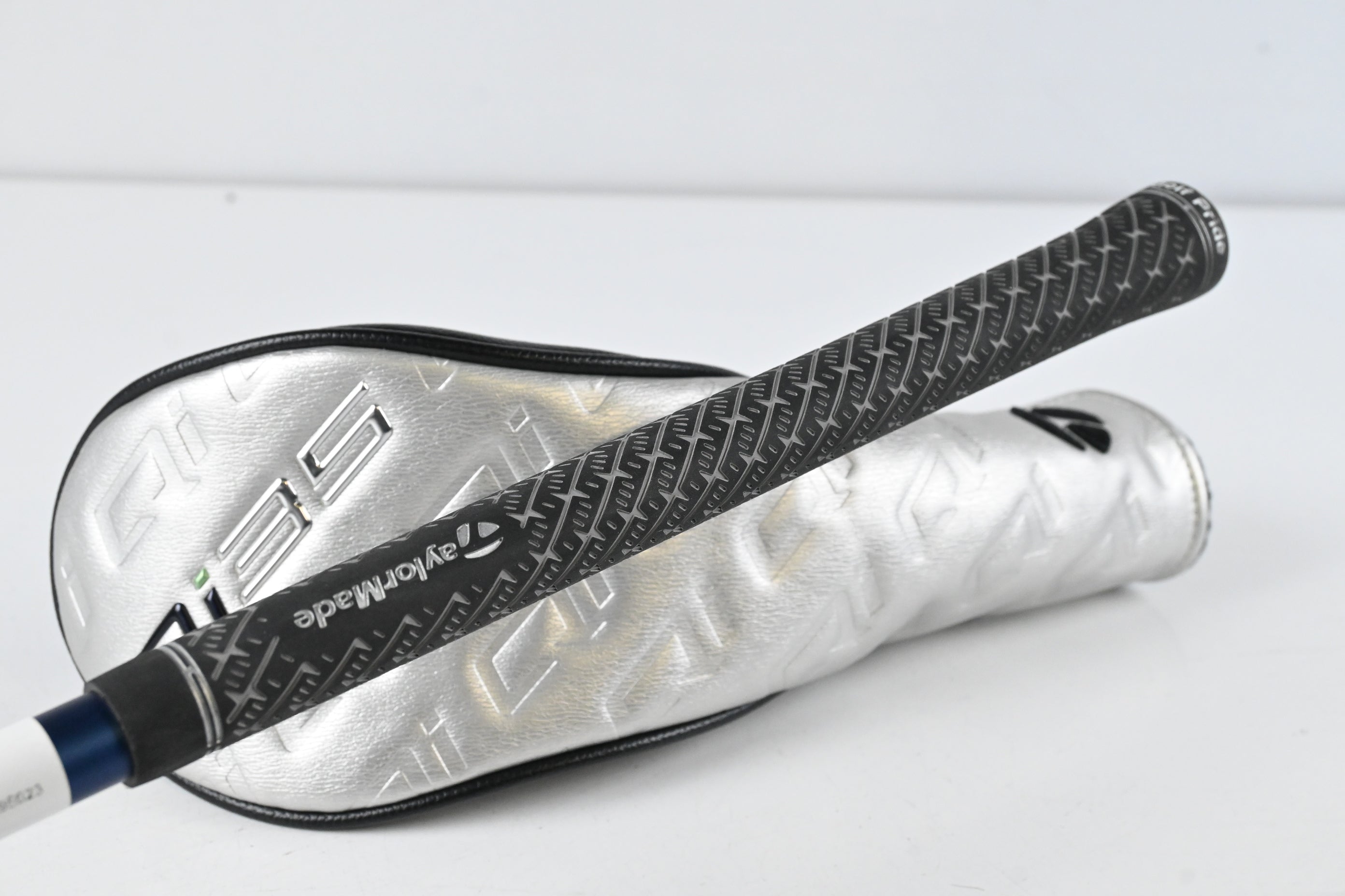 Taylormade Qi35 #3HL Wood / 16.5 Degree / Regular Flex Fujikura Ventus Blue 5 Shaft