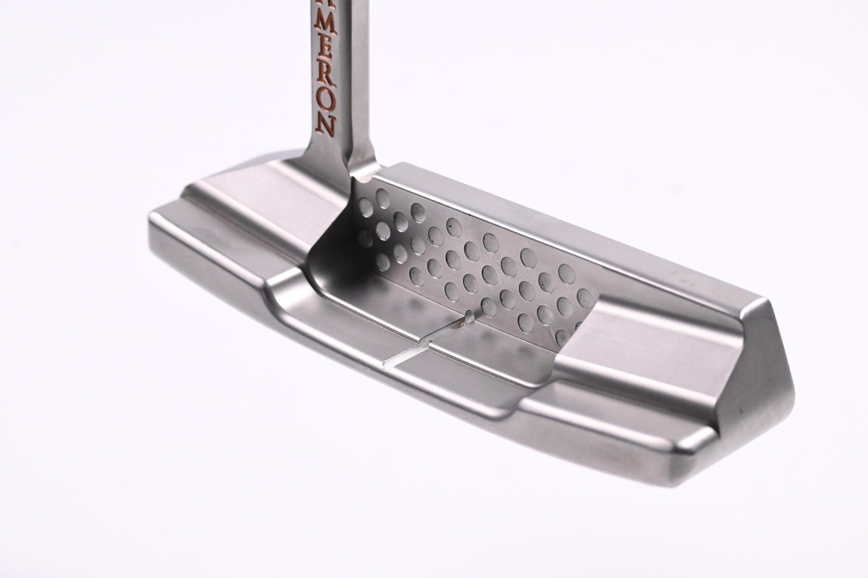 Scotty Cameron Teryllium T22 Newport II Putter / 35 Inch / Refurbished