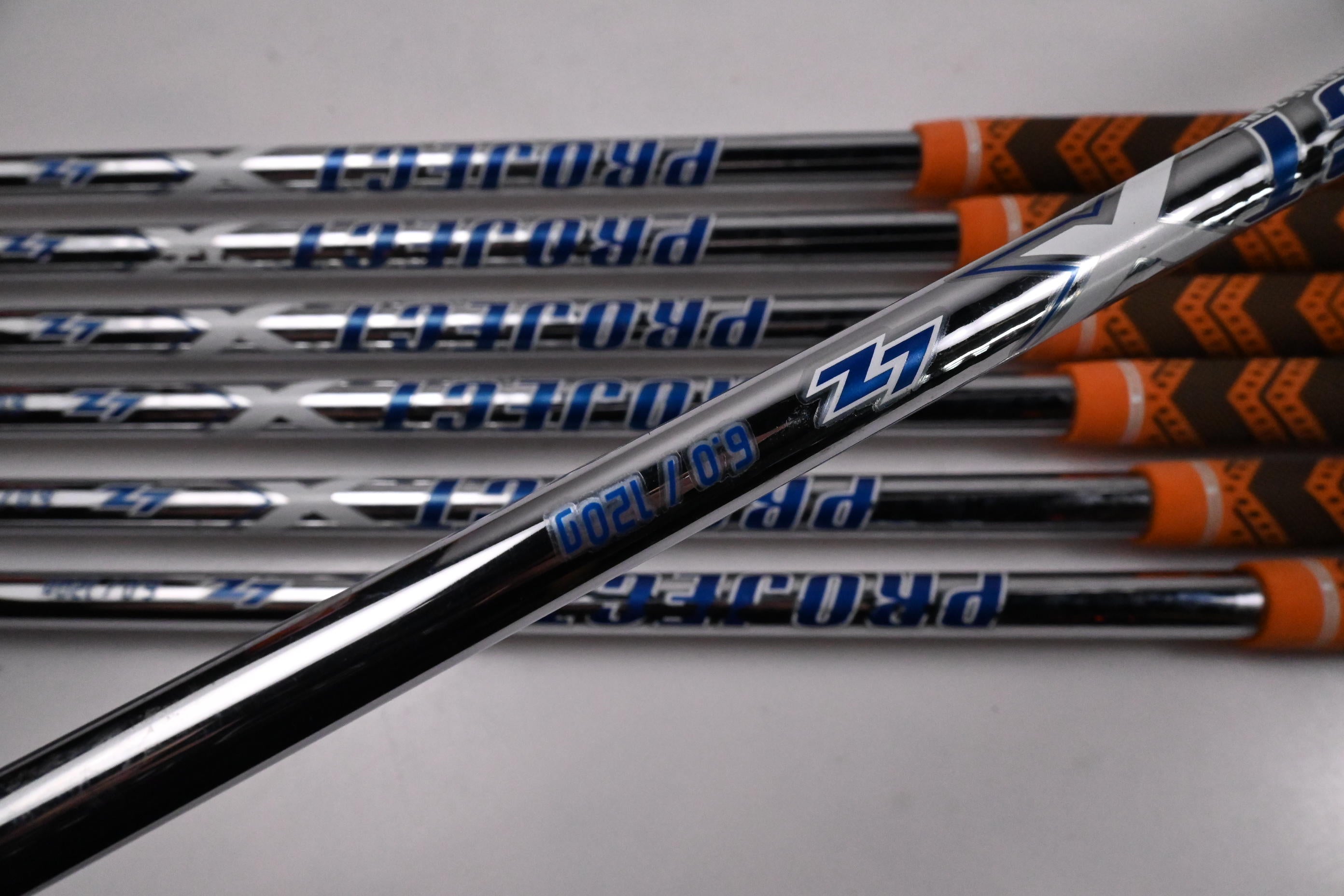 Mizuno Pro 223 Irons / 5-PW+GW / Stiff Flex Project X LZ 120 Shafts