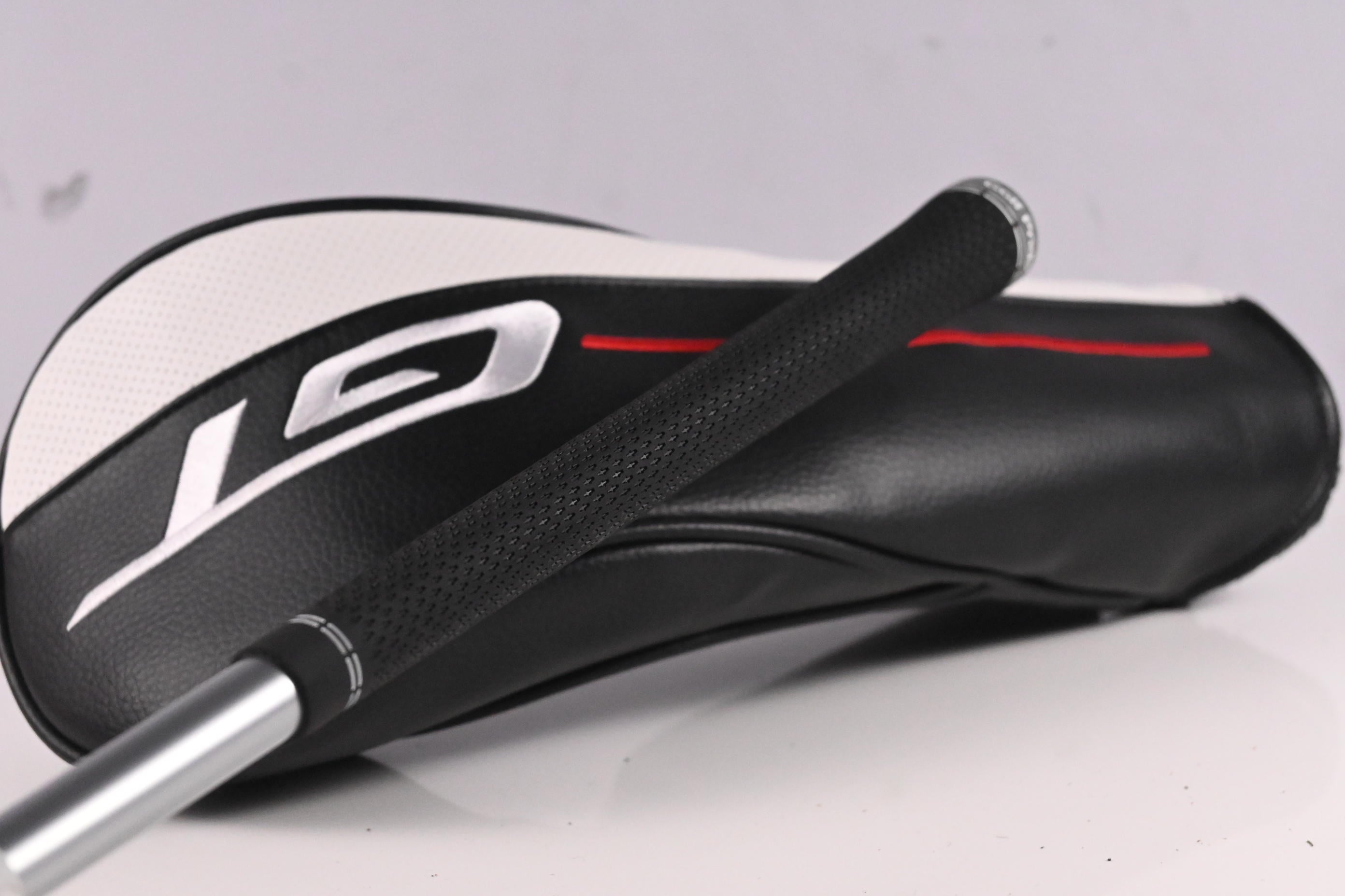 Titleist GT1 Driver / 10 Degree / Regular Flex Air Speeder 40 Shaft