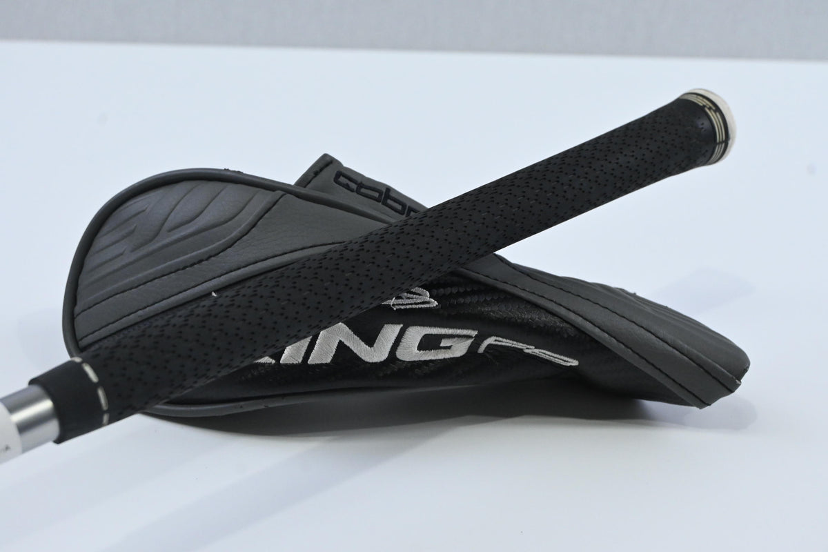Cobra King F8 #2 Hybrid / 17 Degree / Stiff Flex Aldila Rogue Pro 75 Shaft