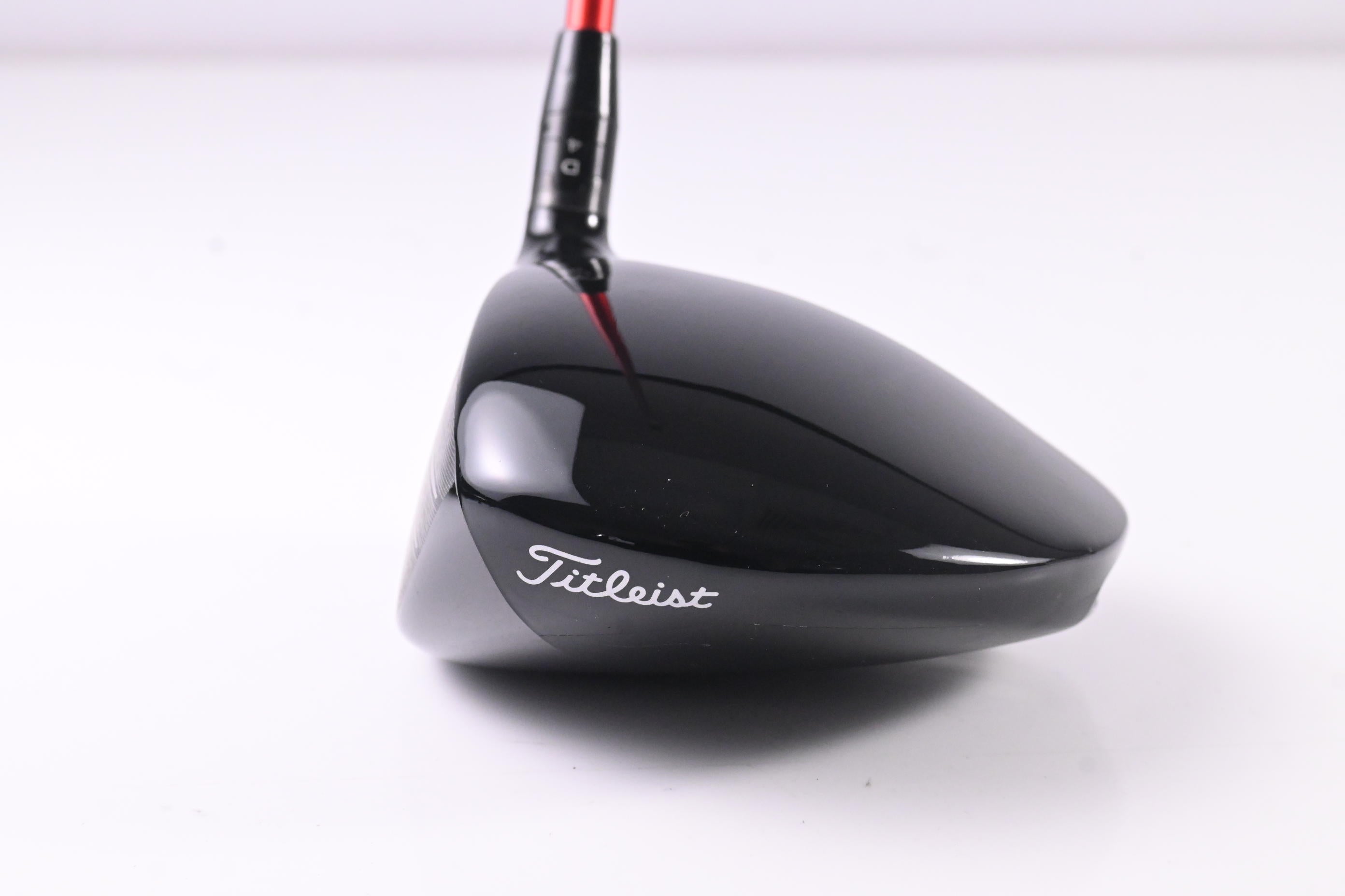 Left Hand Titleist GT2 Driver / 11 Degree / Regular Flex Ventus TR Velocore Red