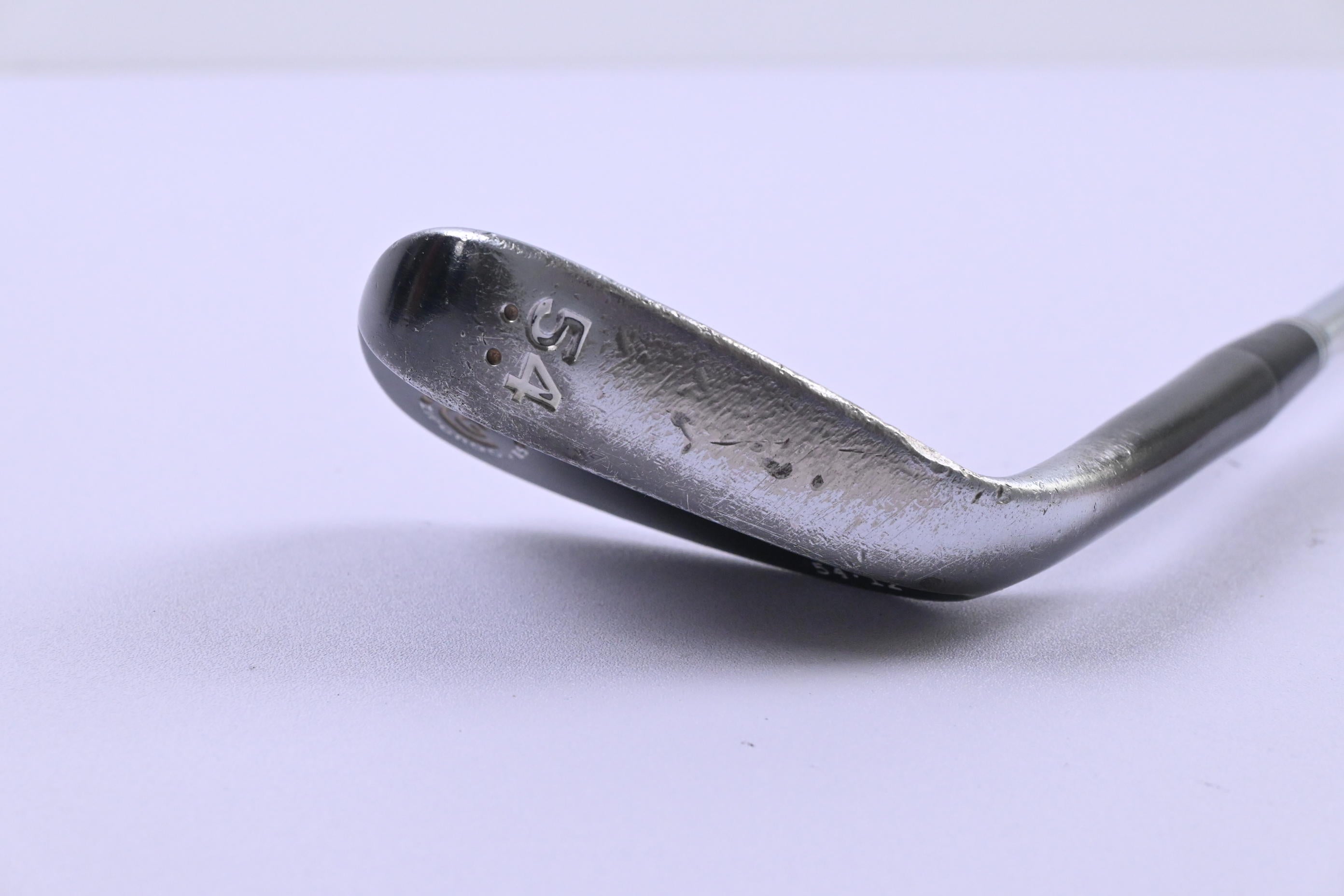Cleveland 588 Precision Forged Sand Wedge / 54 Degree / Wedge Flex Tour Connect