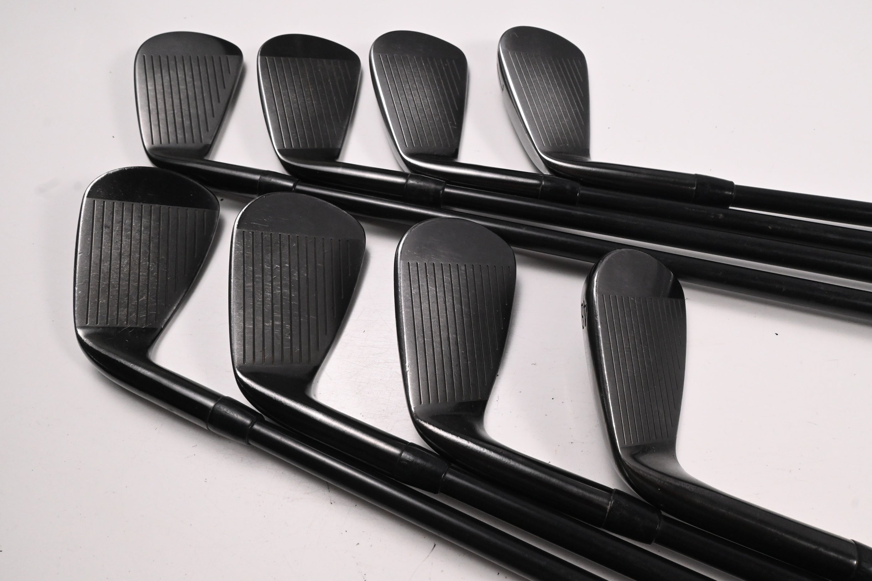 Titleist T100.S Ltd Edition Black Irons / 4-PW+48° / Regular Flex Project X LZ