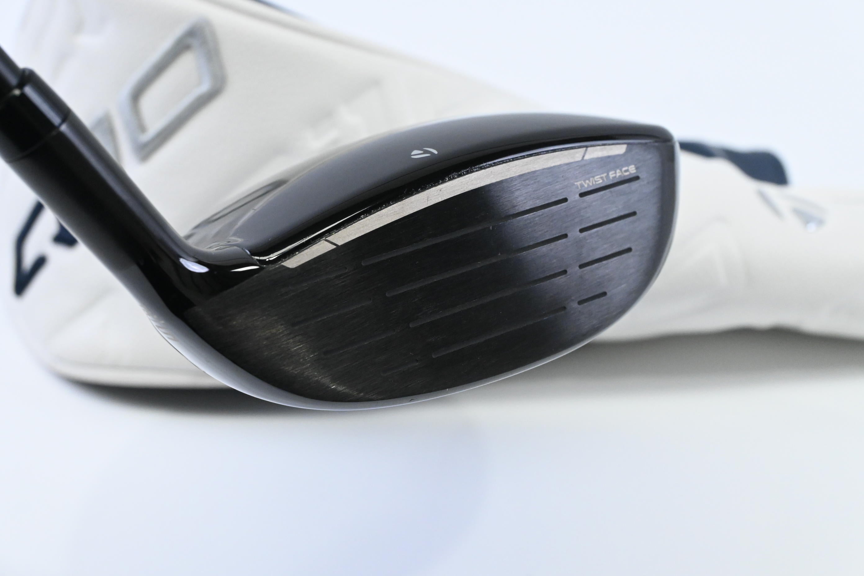 Left Hand Taylormade Qi10 Max #5 Wood / 19 Degree / Senior Flex Helium 5 Shaft