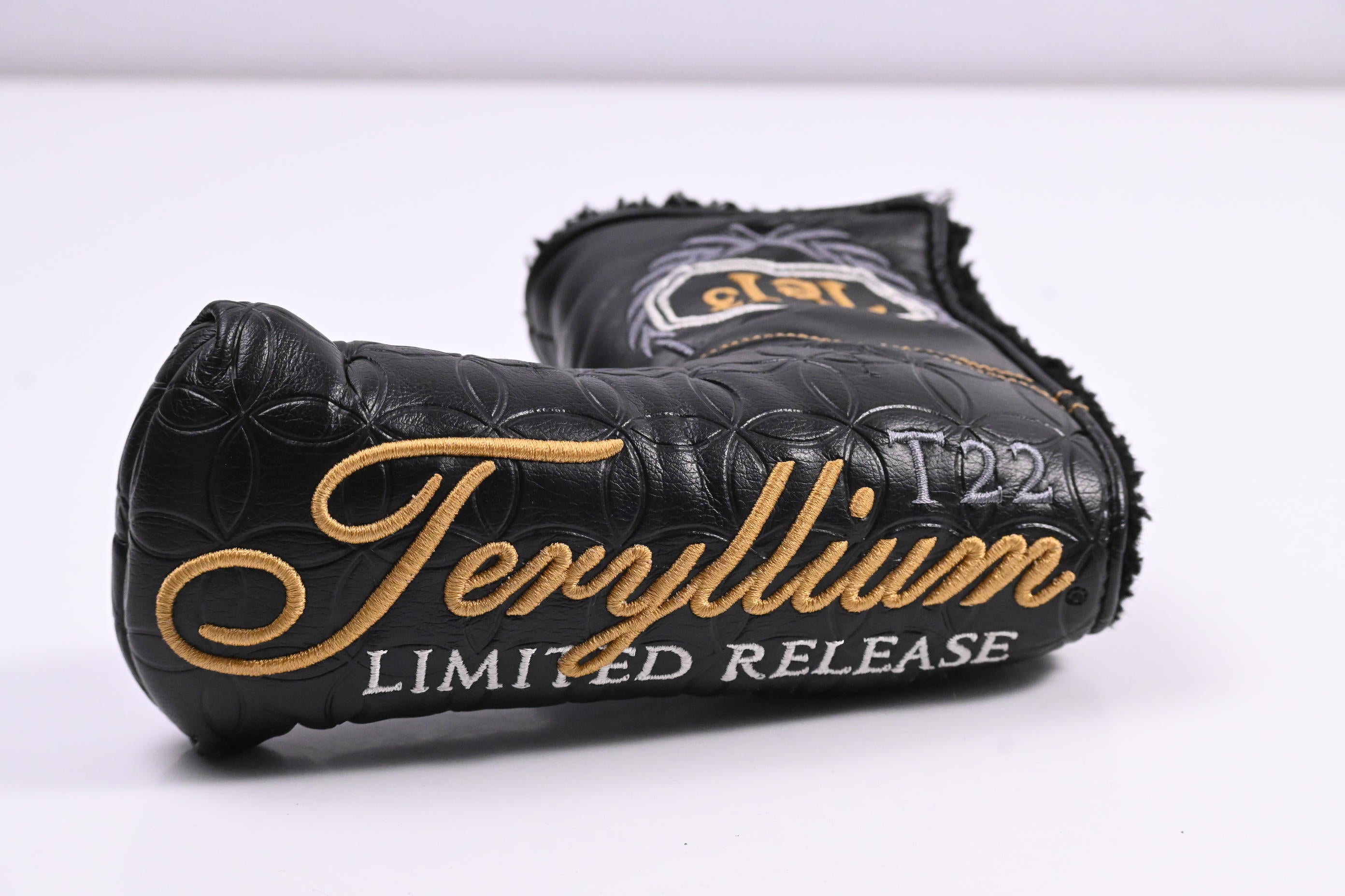 Scotty Cameron Teryllium T22 Newport II Putter / 35 Inch / Refurbished