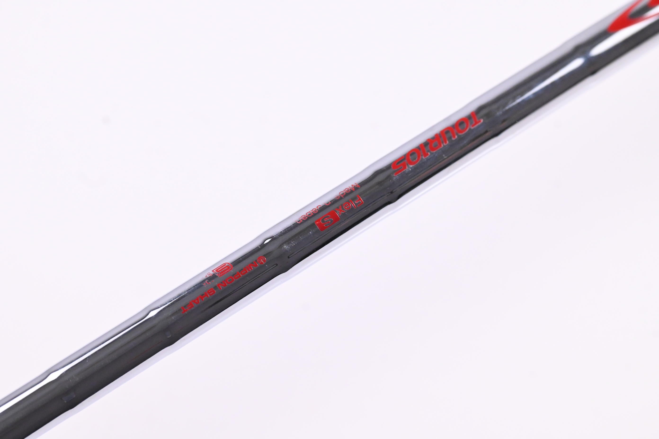 Mizuno JPX 925 Hot Metal #4 Iron / 19 Degree / Stiff Flex N.S.Pro Modus3 Tour 105