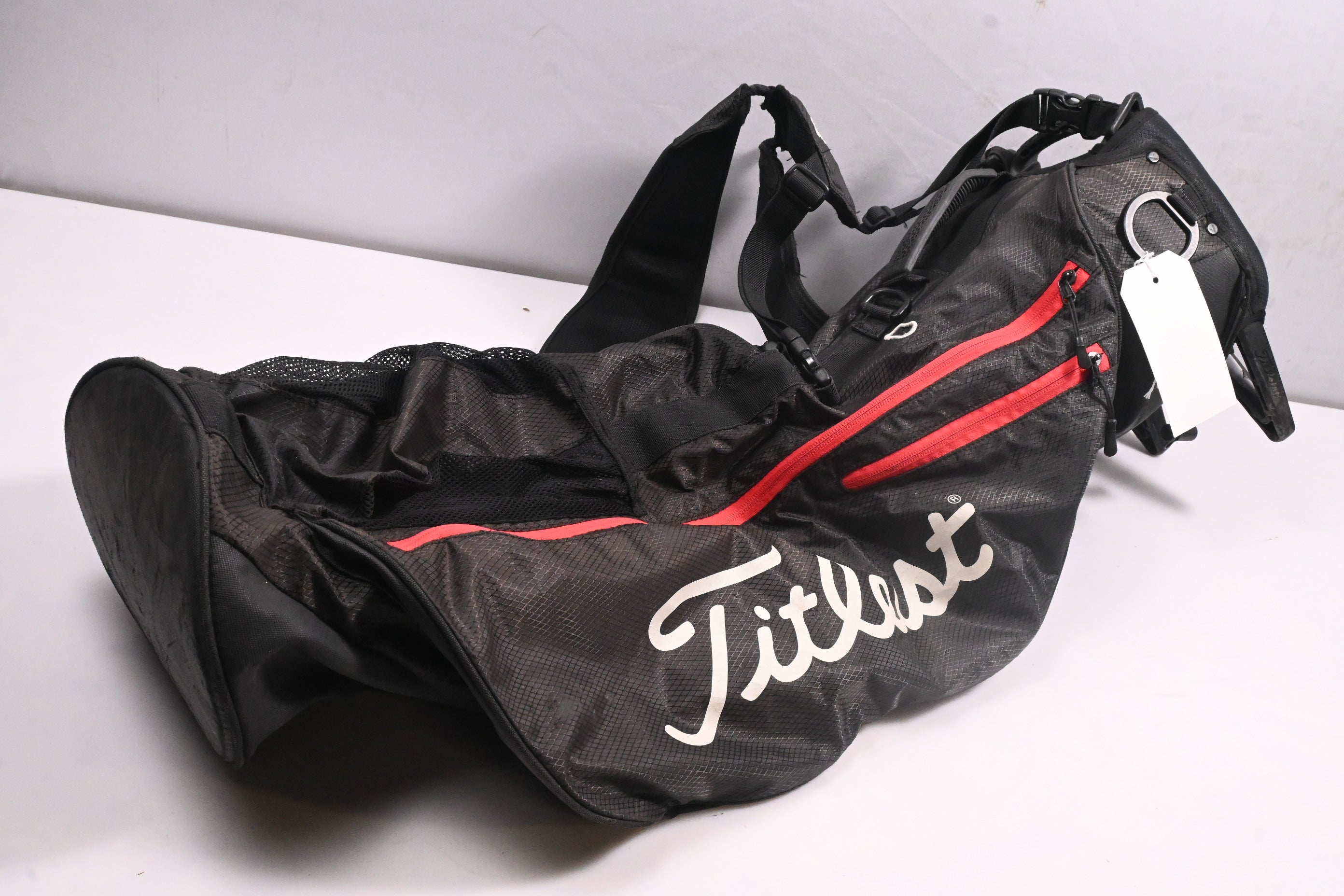 Titleist Pencil Bag / 3-Way Divider / Black, Red