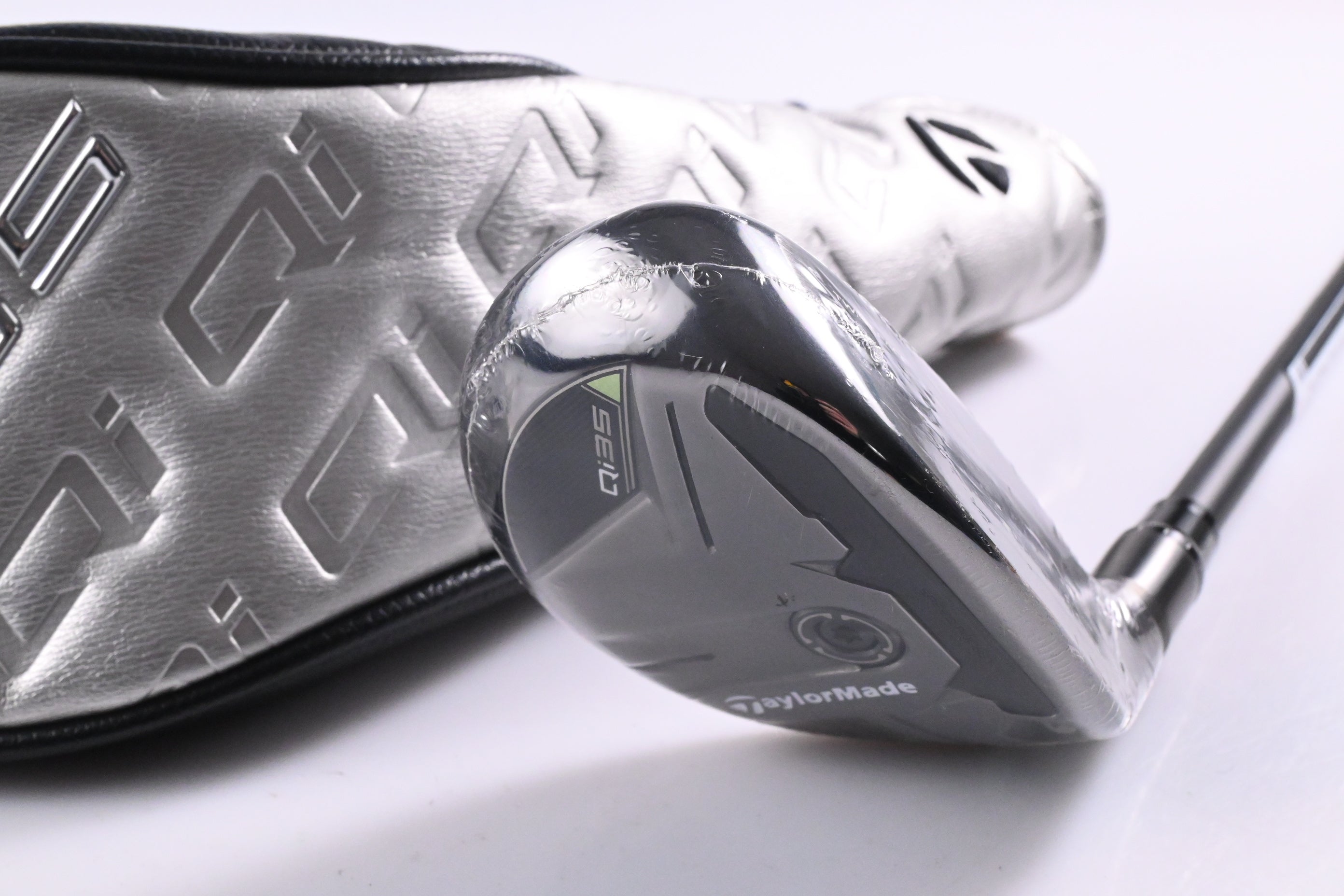 Taylormade Qi35 #4 Hybrid / 22 Degree / Regular Flex Ventus Blue HB 6 Shaft