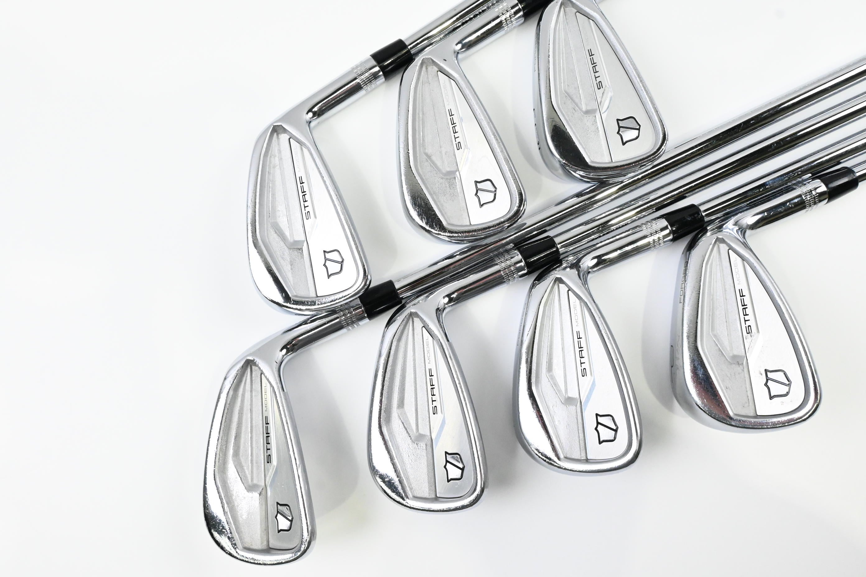 Wilson Staff Model CB 2024 Irons / 4-PW / X-Flex N.S.PRO Modus3 Tour120