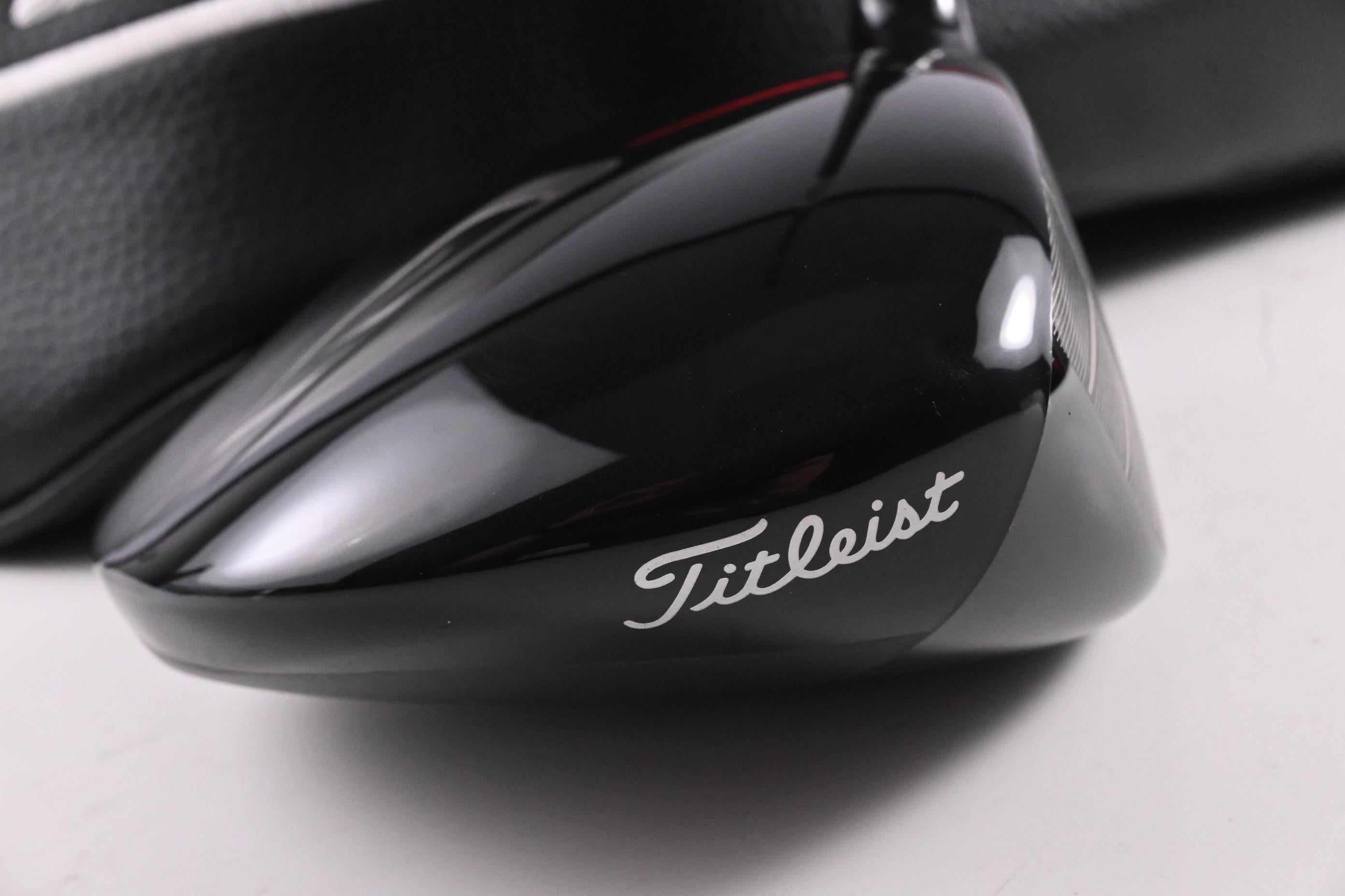 Titleist GT2 Driver / 9 Degree / Stiff Flex HZRDUS Black 60 Shaft