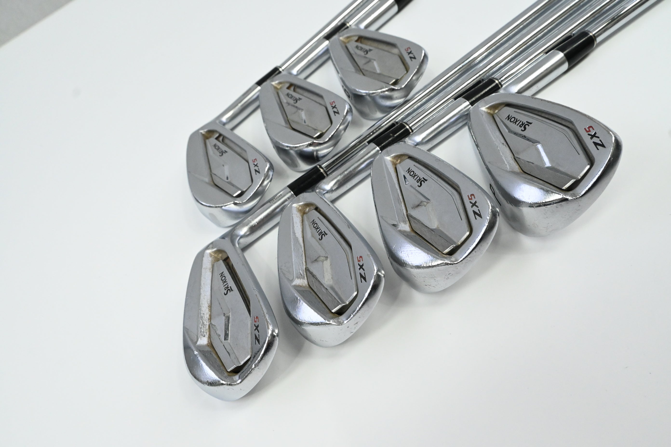 Srixon ZX5 Irons / 4-PW / Stiff Flex NS Pro Modus3 Shafts