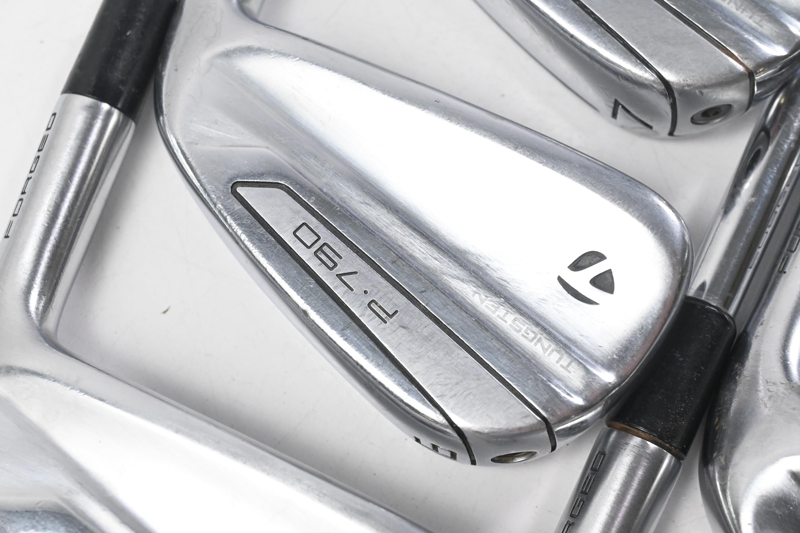 Taylormade P790 2019 Irons / 5-PW / Stiff Flex N.S.Pro Modus3 Tour120 Shafts