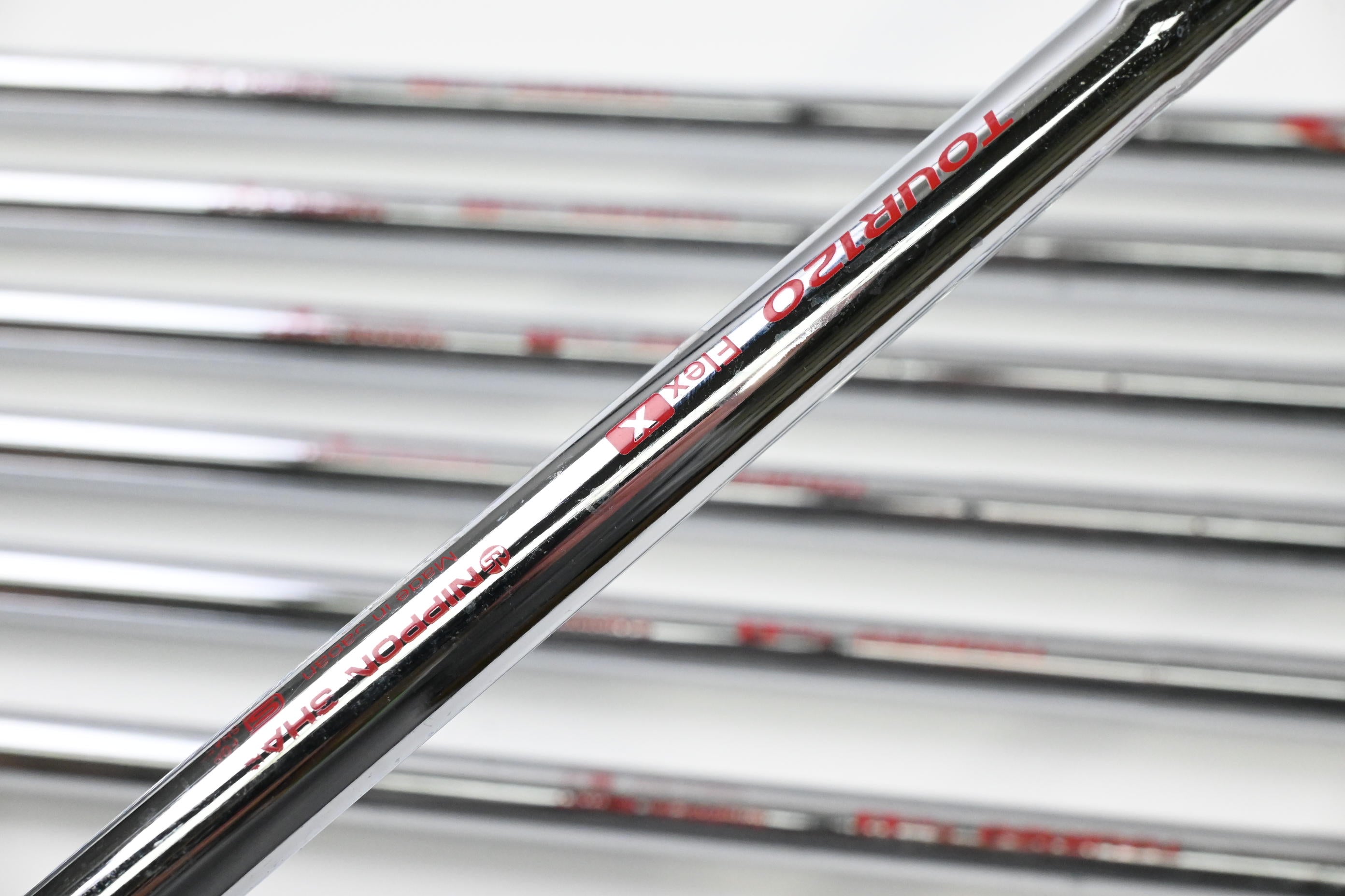 Wilson Staff Model CB 2024 Irons / 4-PW / X-Flex N.S.PRO Modus3 Tour120