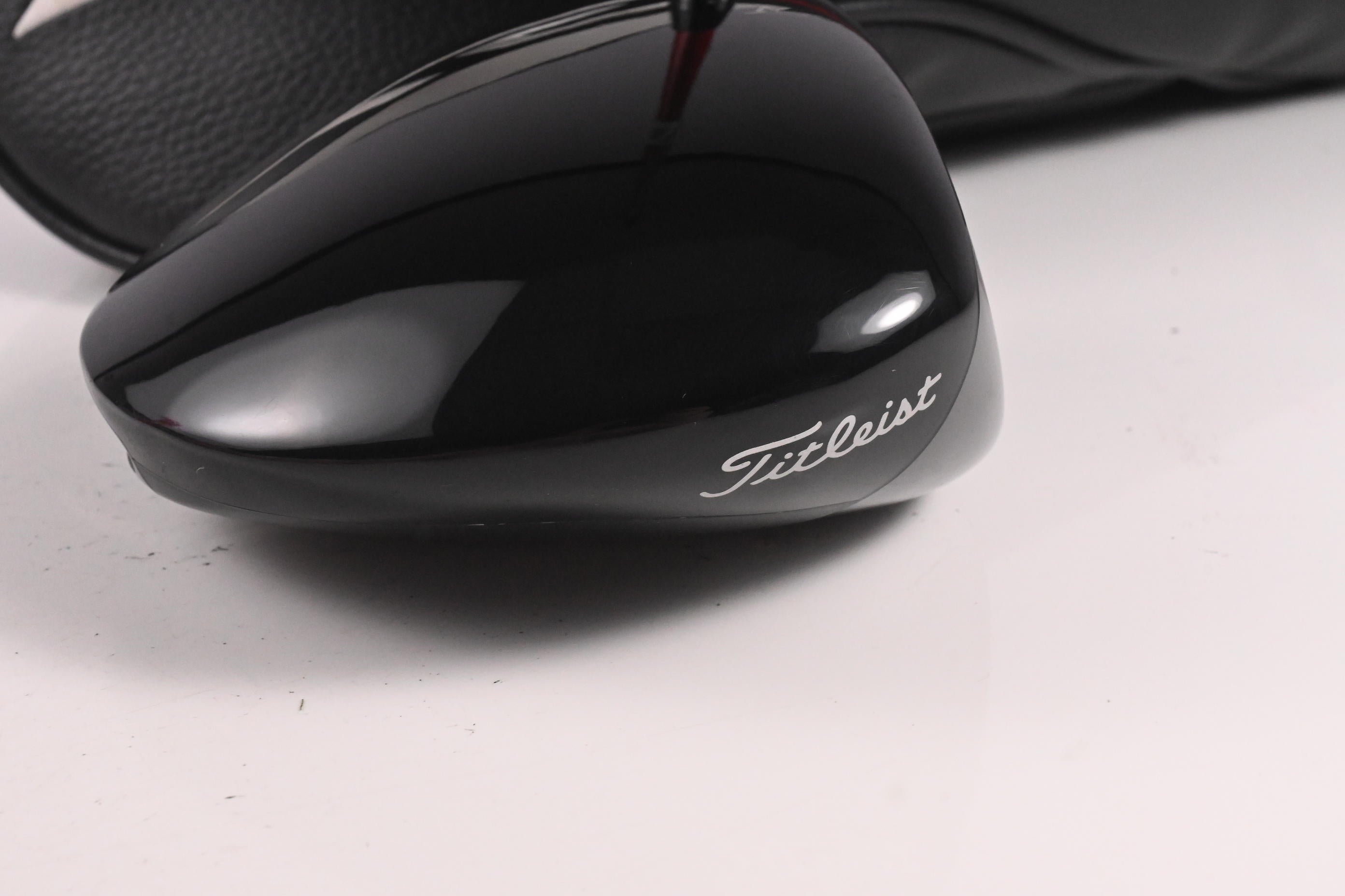 Titleist GT2 Driver / 10 Degree / Regular Flex Denali Red 50 Shaft