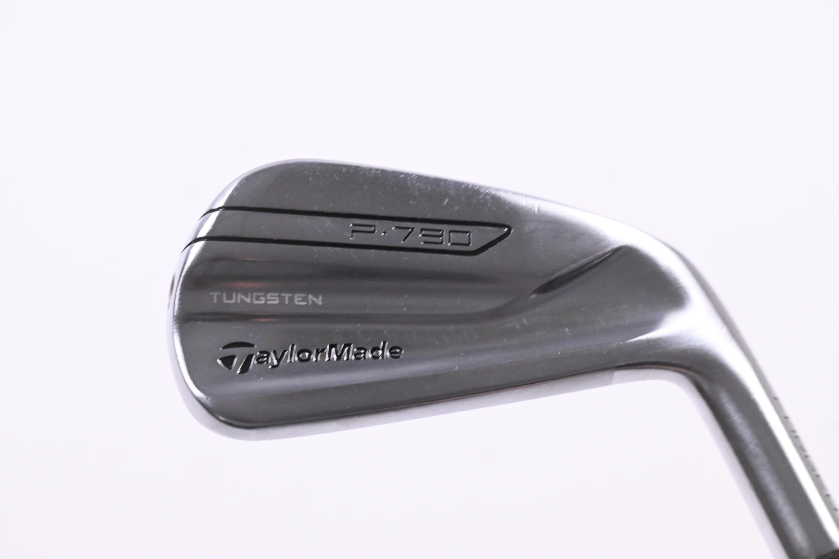 Taylormade P790 2017 UDI #2 Iron / 17 Degree / X-Flex HZRDUS Black 85 Shaft