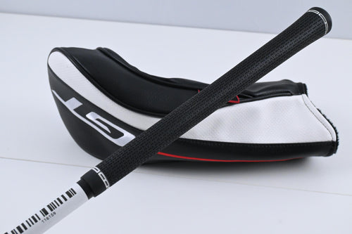 Titleist GT2 Driver / 9 Degree / X-Flex HZRDUS Gen5 Black 60 Shaft
