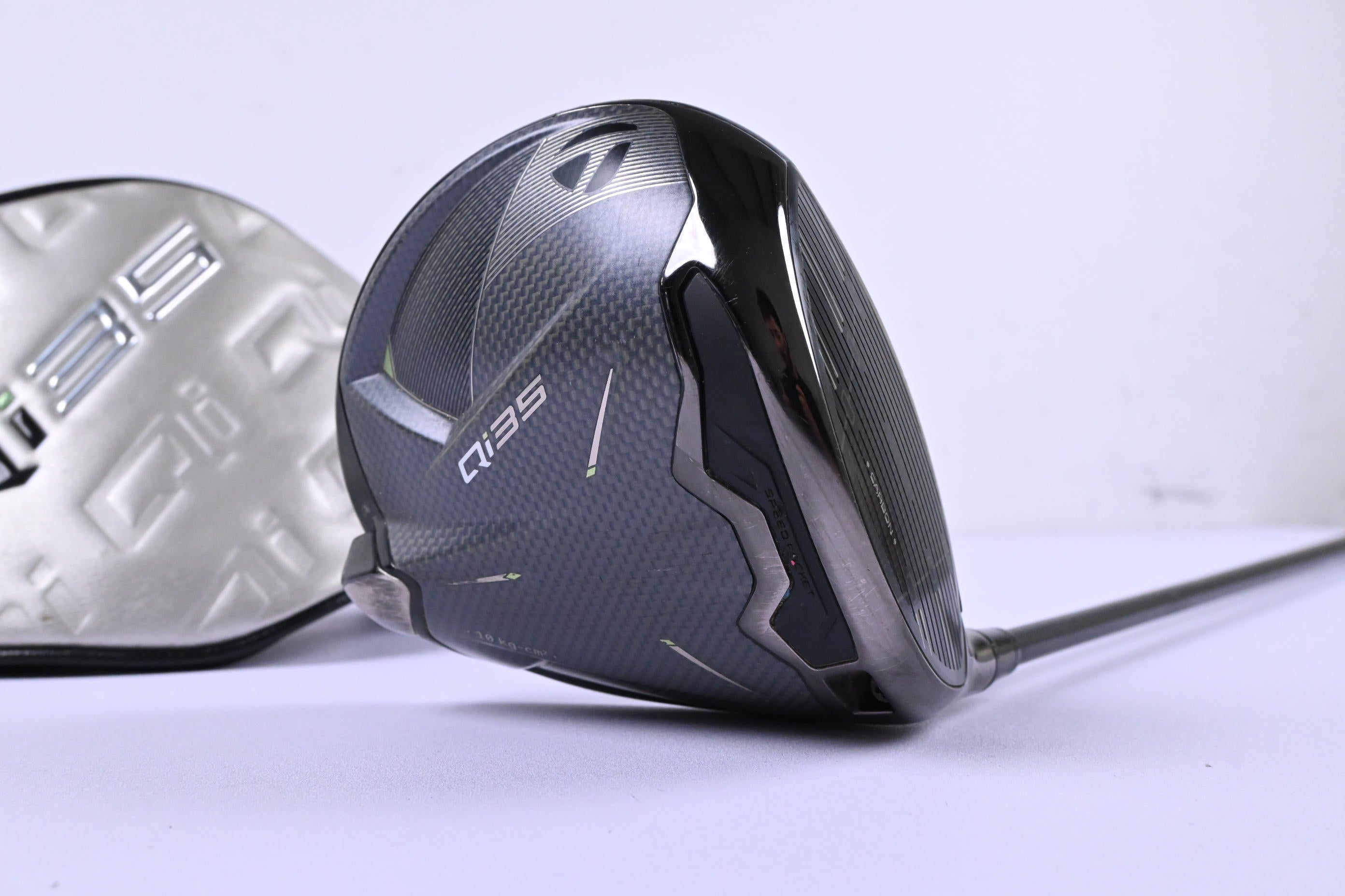 Taylormade Qi35 Max Driver / 9 Degree / Regular Flex Fujikura Ventus Blue 5 Shaft