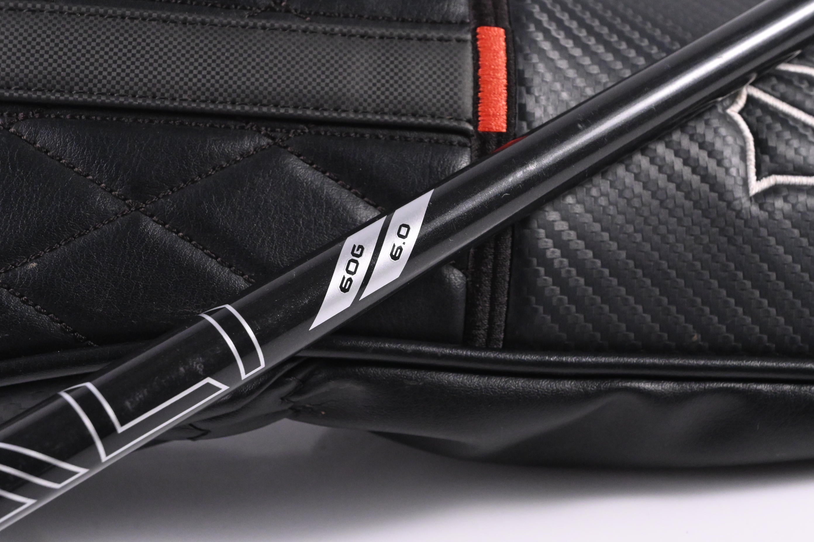 Wilson DYNAPWR Carbon 2025 Driver / 9 Degree / Stiff Flex Denali Black 60 Shaft