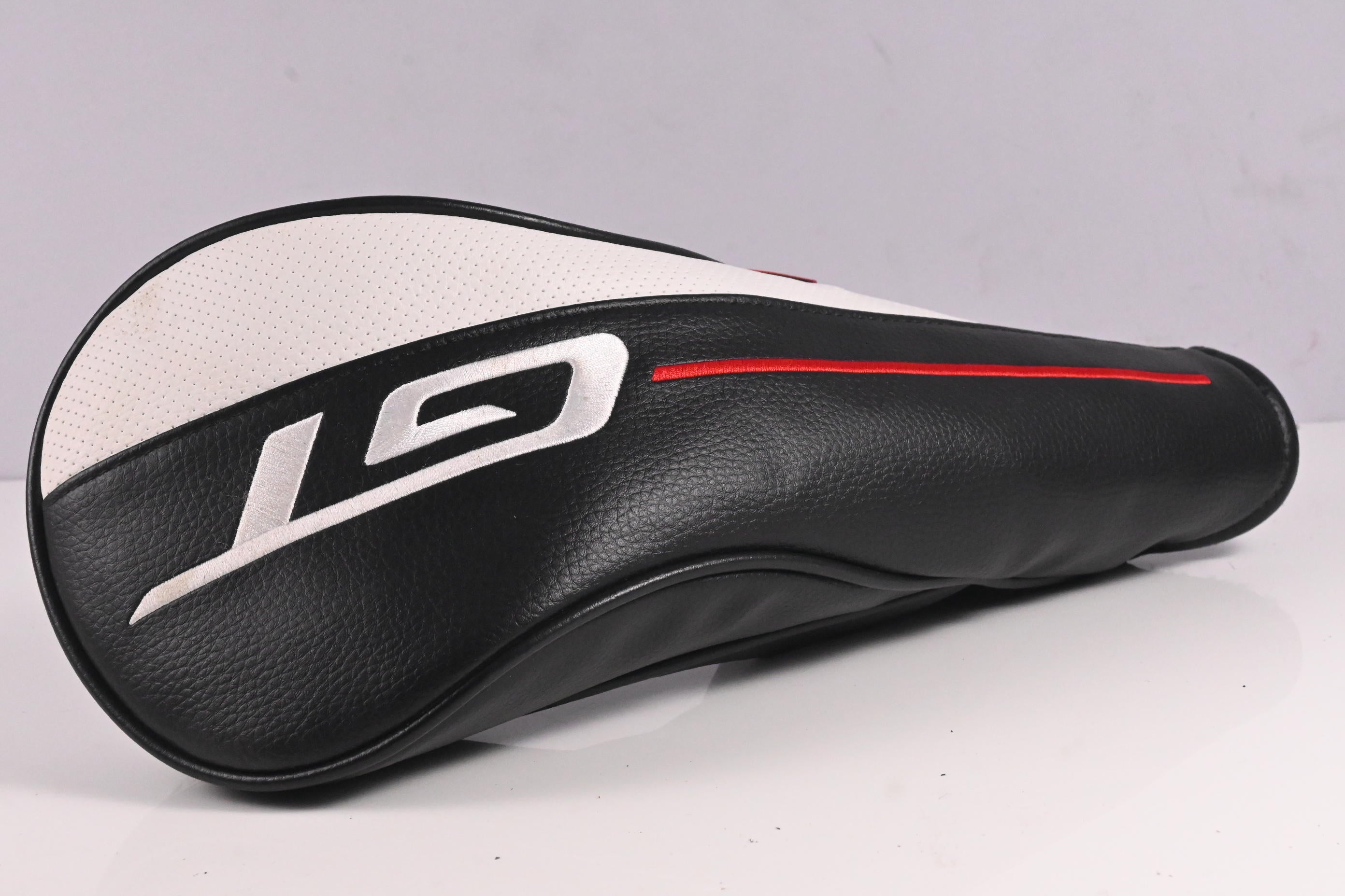 Titleist GT2 Driver / 10 Degree / Regular Flex Denali Red 50 Shaft