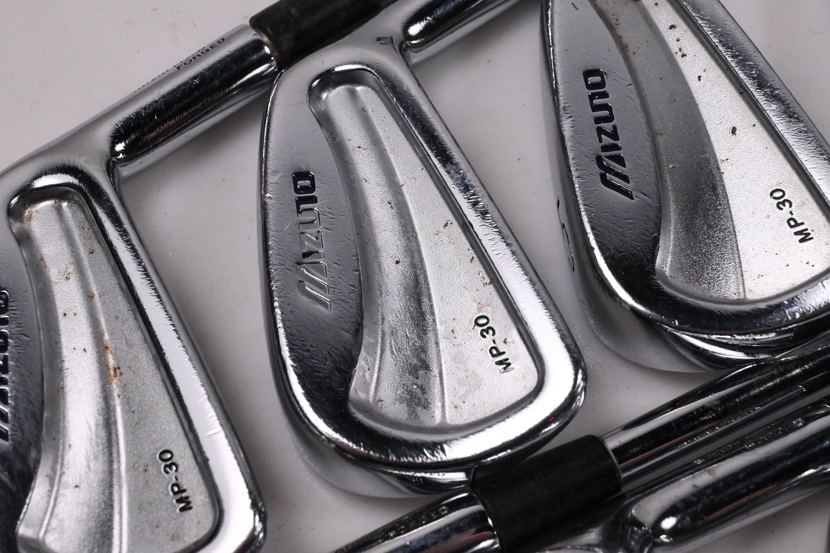 Mizuno MP-30 Irons / 3-PW / Regular Flex Dynamic Gold R300 Shafts