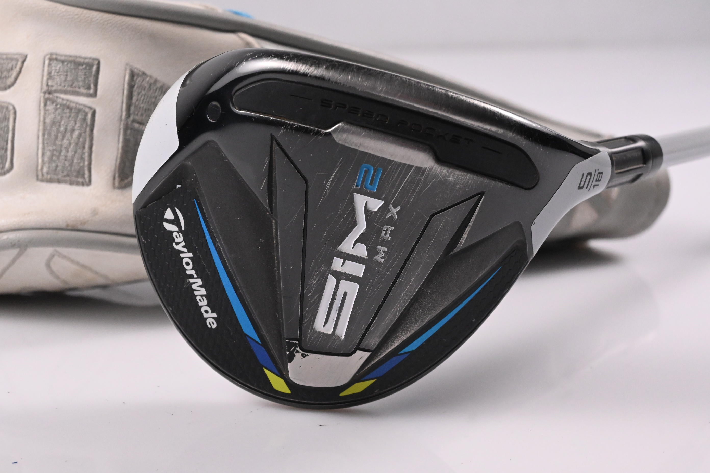 Ladies Taylormade SIM2 Max #5 Wood / 18 Degree / Ladies Flex Aldila NV 45 Shaft