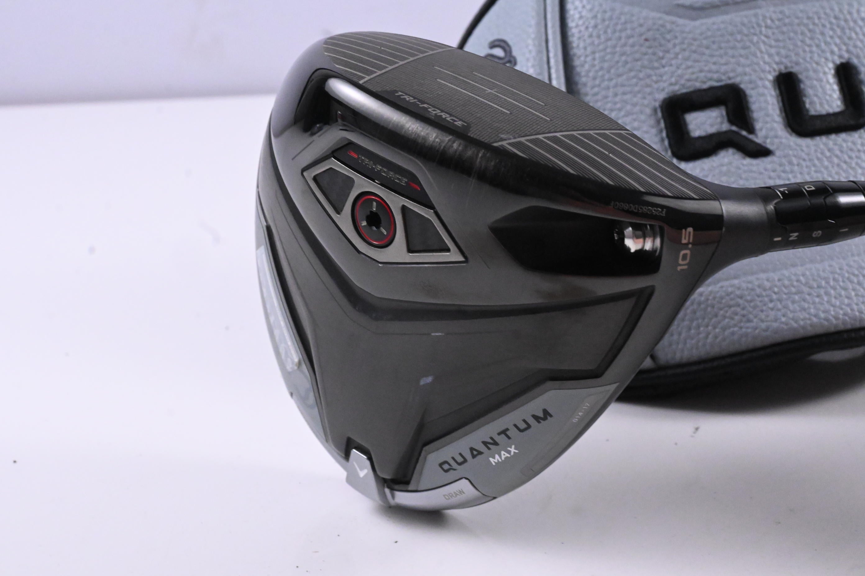 Callaway Quantum Max Driver / 10.5 Degree / Stiff Flex Denali Frost Silver 50