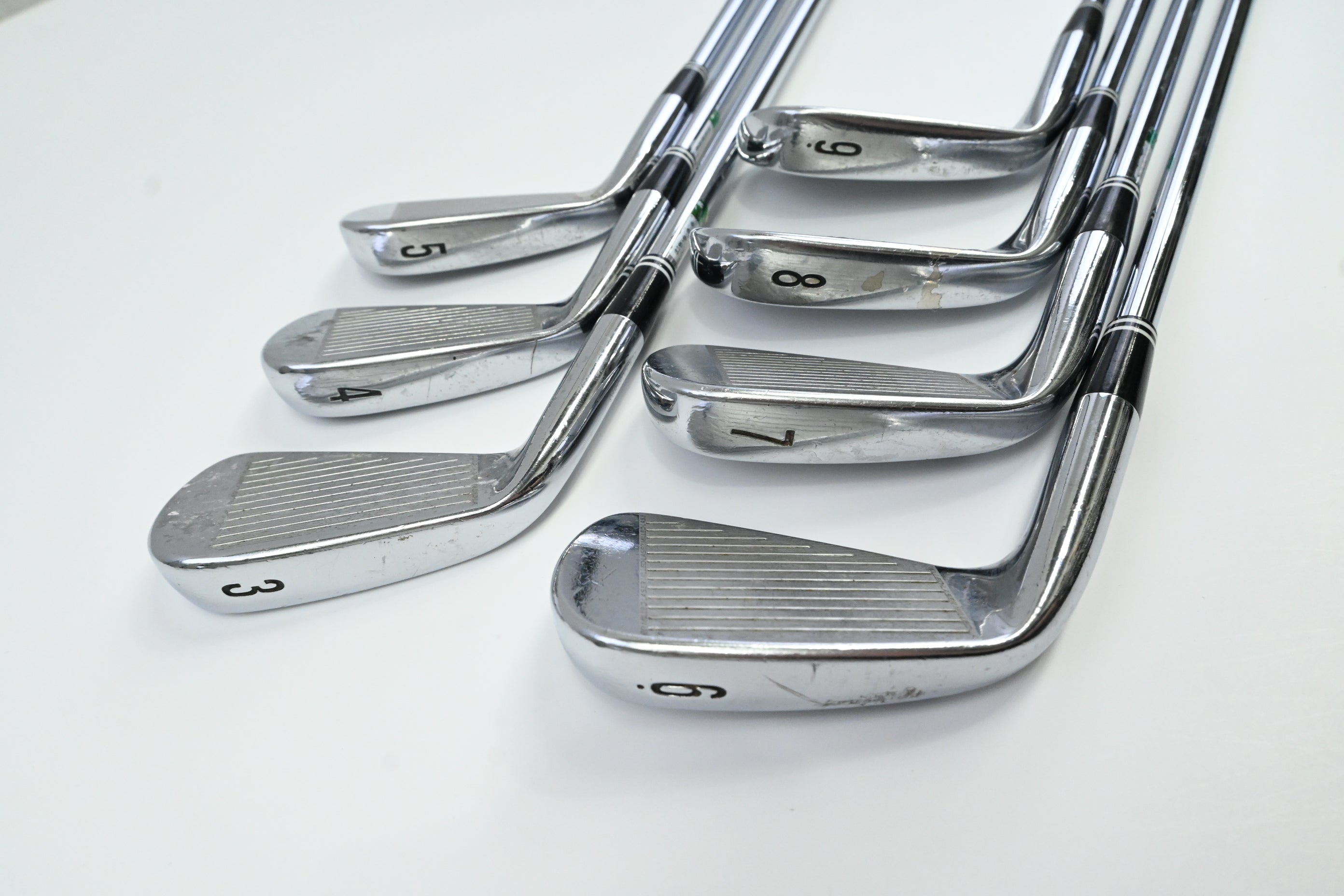 Cleveland 588 CB Forged Irons / 3-9 / Stiff Flex Dynamic Gold S300 Shafts
