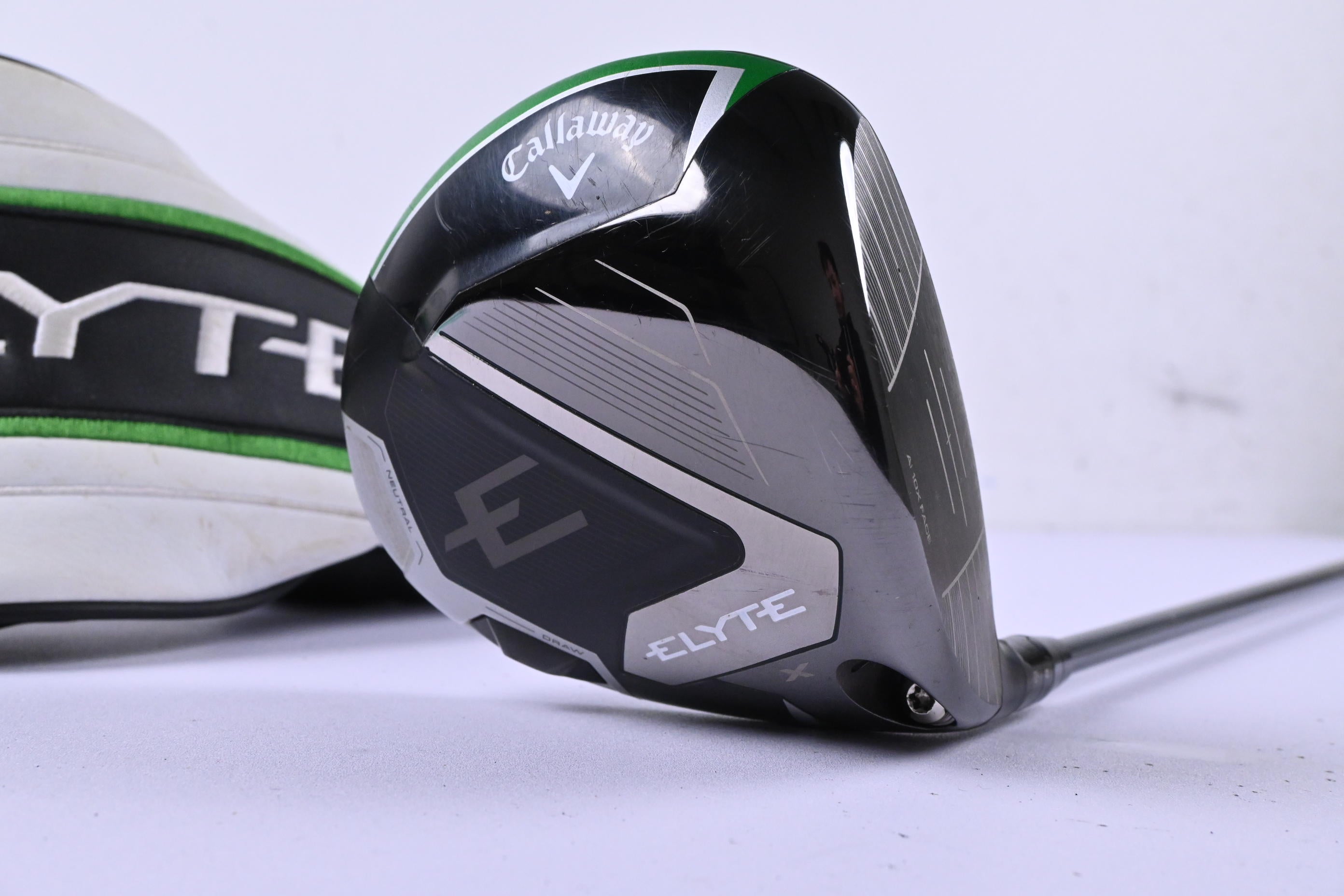 Callaway Elyte X Driver / 10.5 Degree / Regular Flex Denali Charcoal 50 Shaft