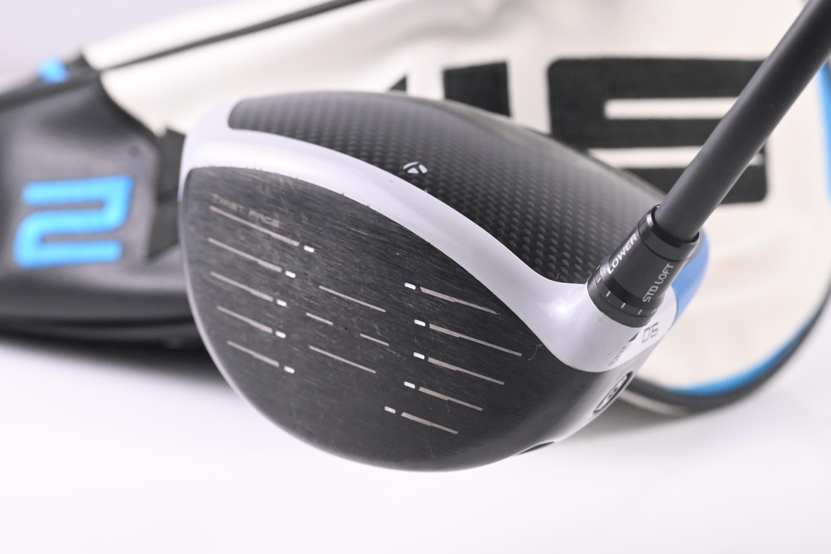 Taylormade SIM2 Max D Driver / 9 Degree / Regular Flex Kai'li Blue CB DarkWave