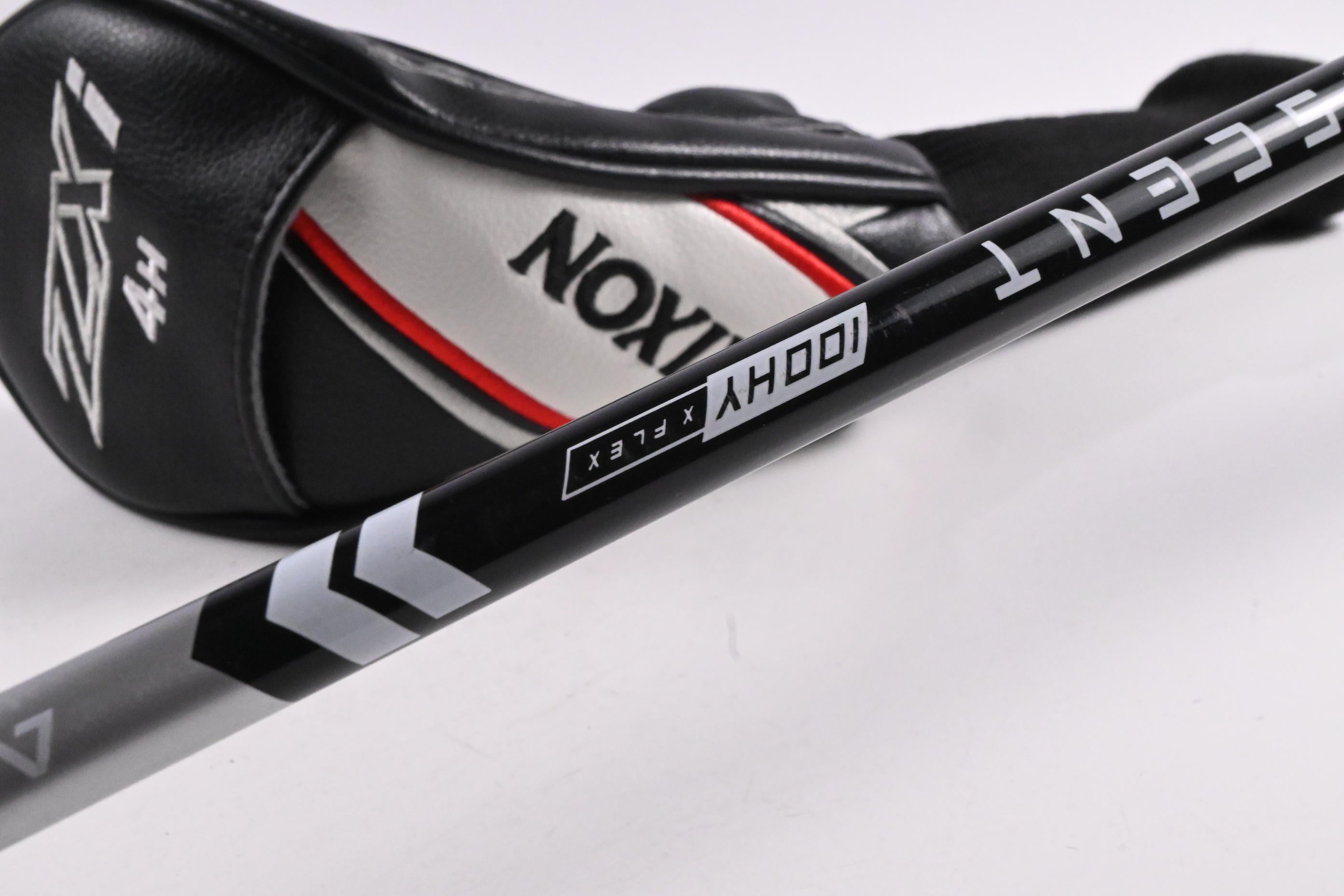 Srixon ZXi #4 Hybrid / 22 Degree / X-Flex Aldila Ascent Black 100 Shaft