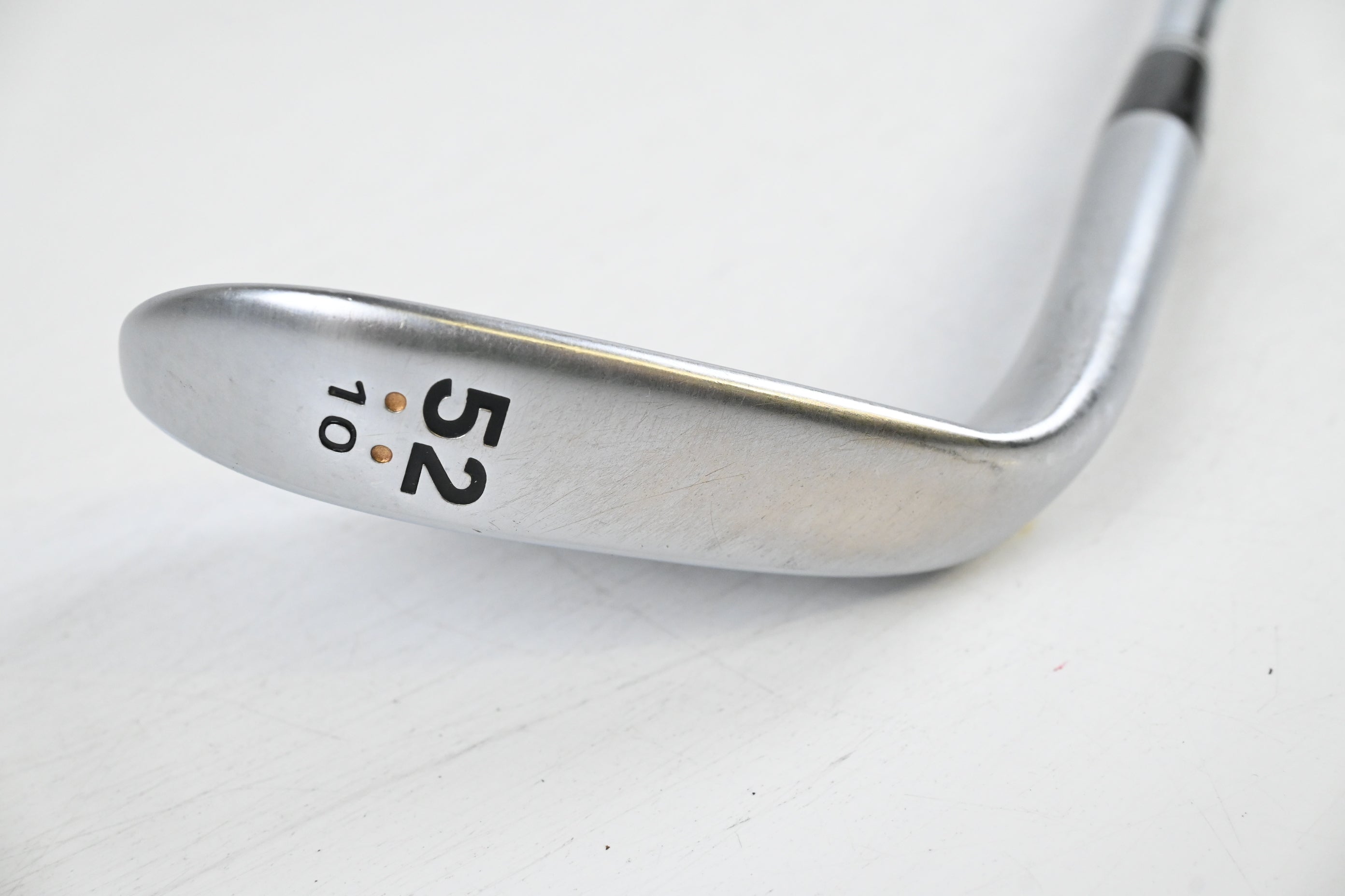 Cleveland 588 RTX Gap Wedge / 52 Degree / Wedge Flex Dynamic Gold Shaft