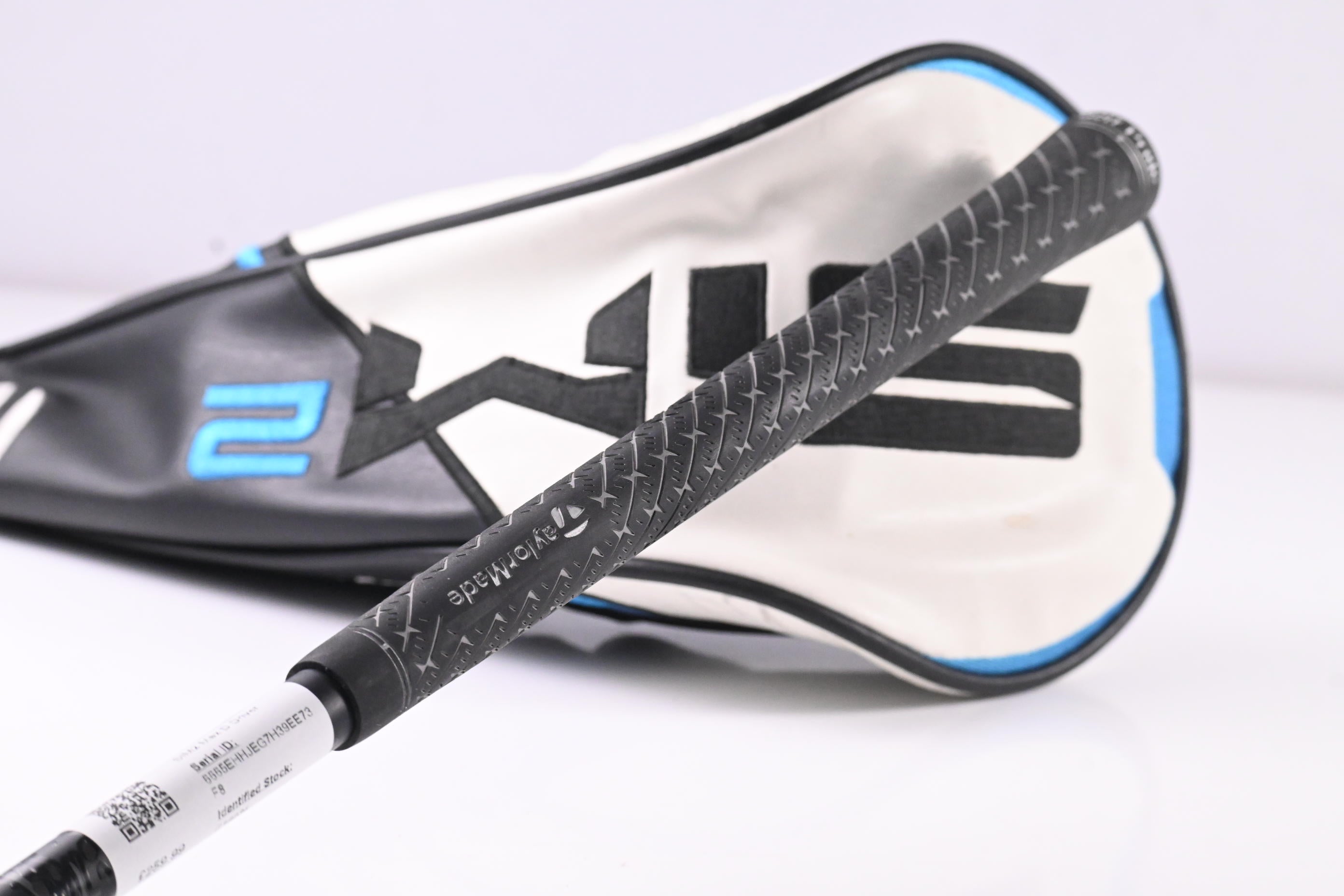 Taylormade SIM2 Max D Driver / 9 Degree / Regular Flex Kai'li Blue CB DarkWave