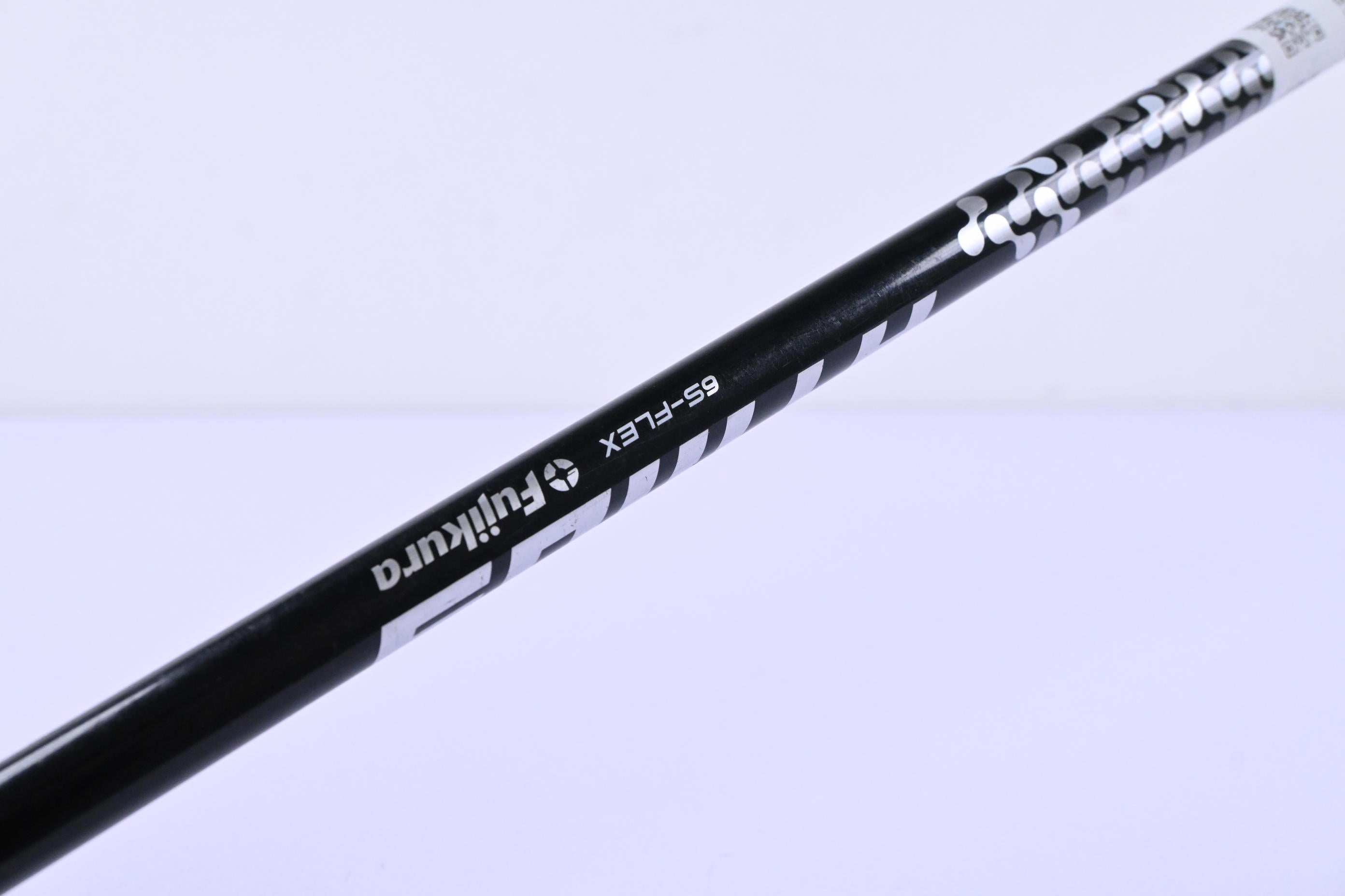 Taylormade M6 D-Type Driver / 12 Degree / Stiff Flex Fujikura Atmos Black 6 Shaft