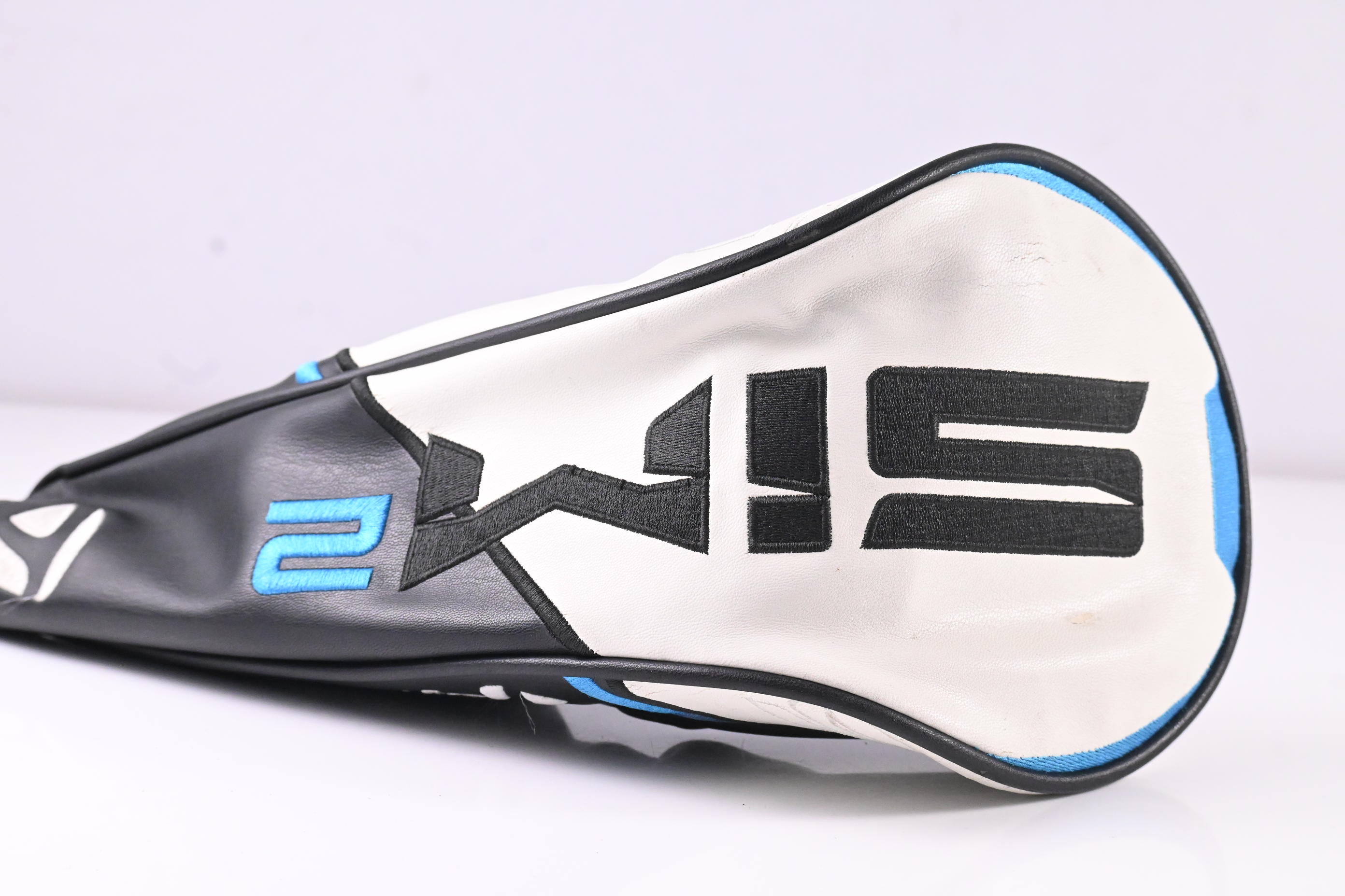 Taylormade SIM2 Max D Driver / 9 Degree / Regular Flex Kai'li Blue CB DarkWave