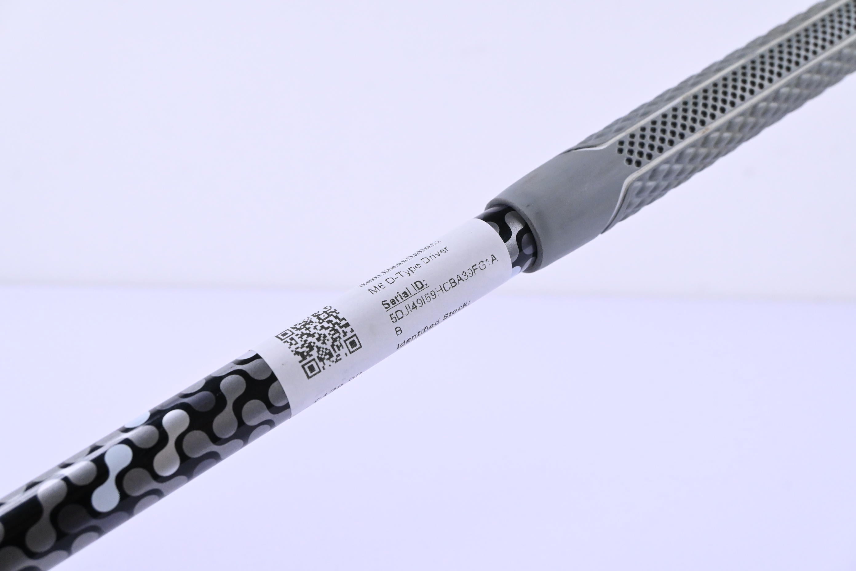 Taylormade M6 D-Type Driver / 12 Degree / Stiff Flex Fujikura Atmos Black 6 Shaft