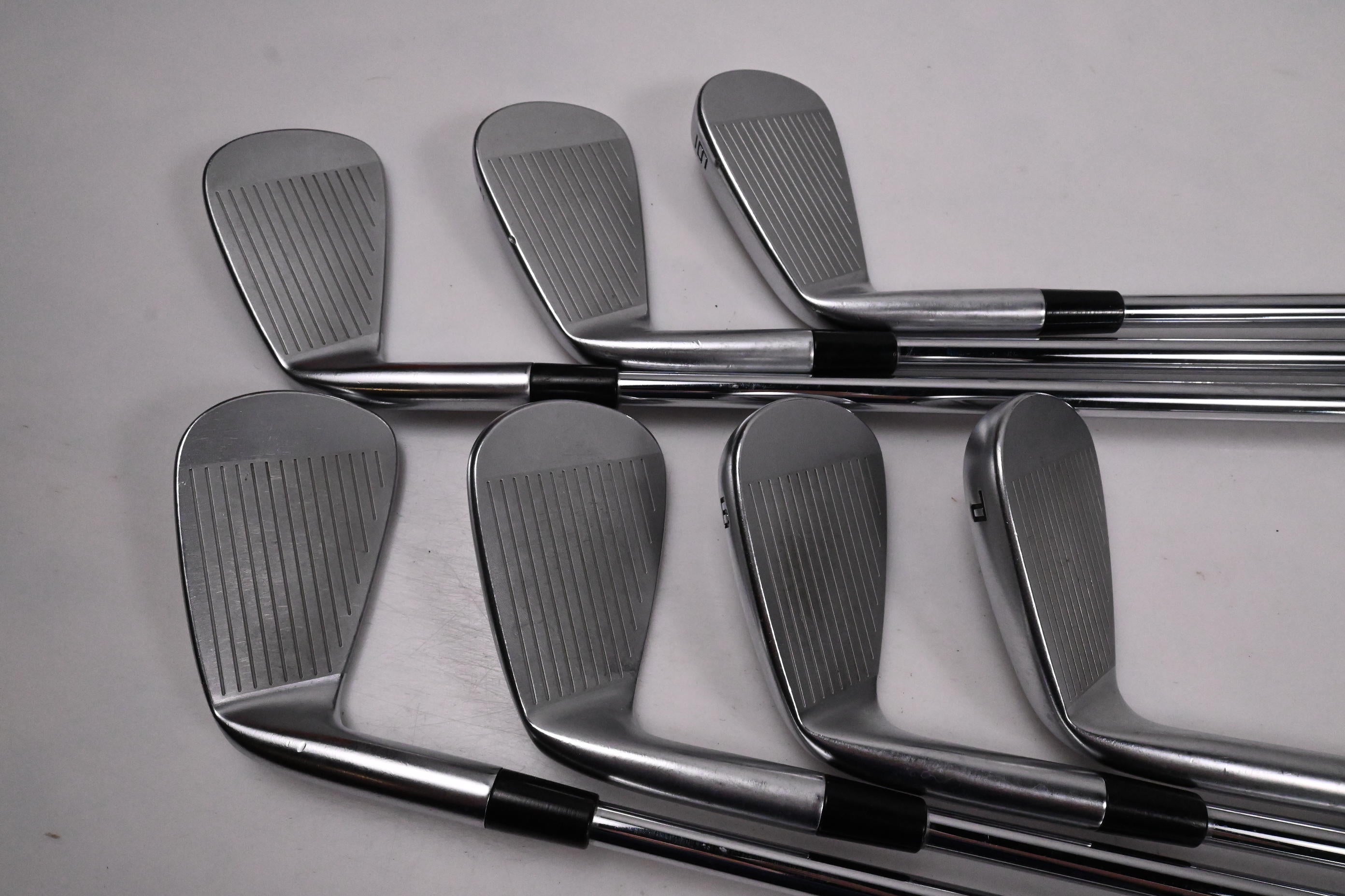 Taylormade P7MC 2023 Irons / 4-PW / X-Flex Project X Shafts