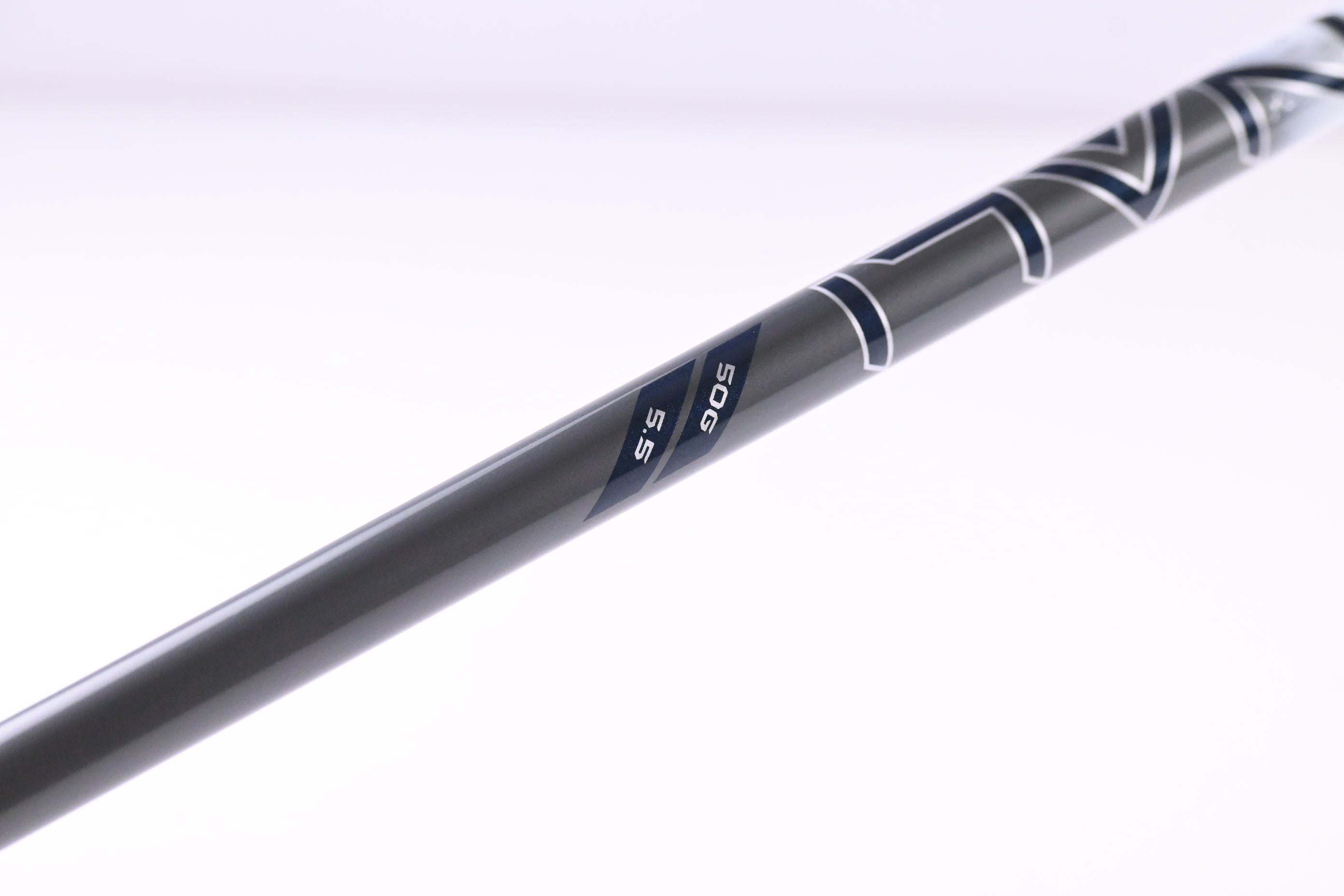 Callaway Elyte Driver / 10.5 Degree / Regular Flex Denali Charcoal 50 Shaft