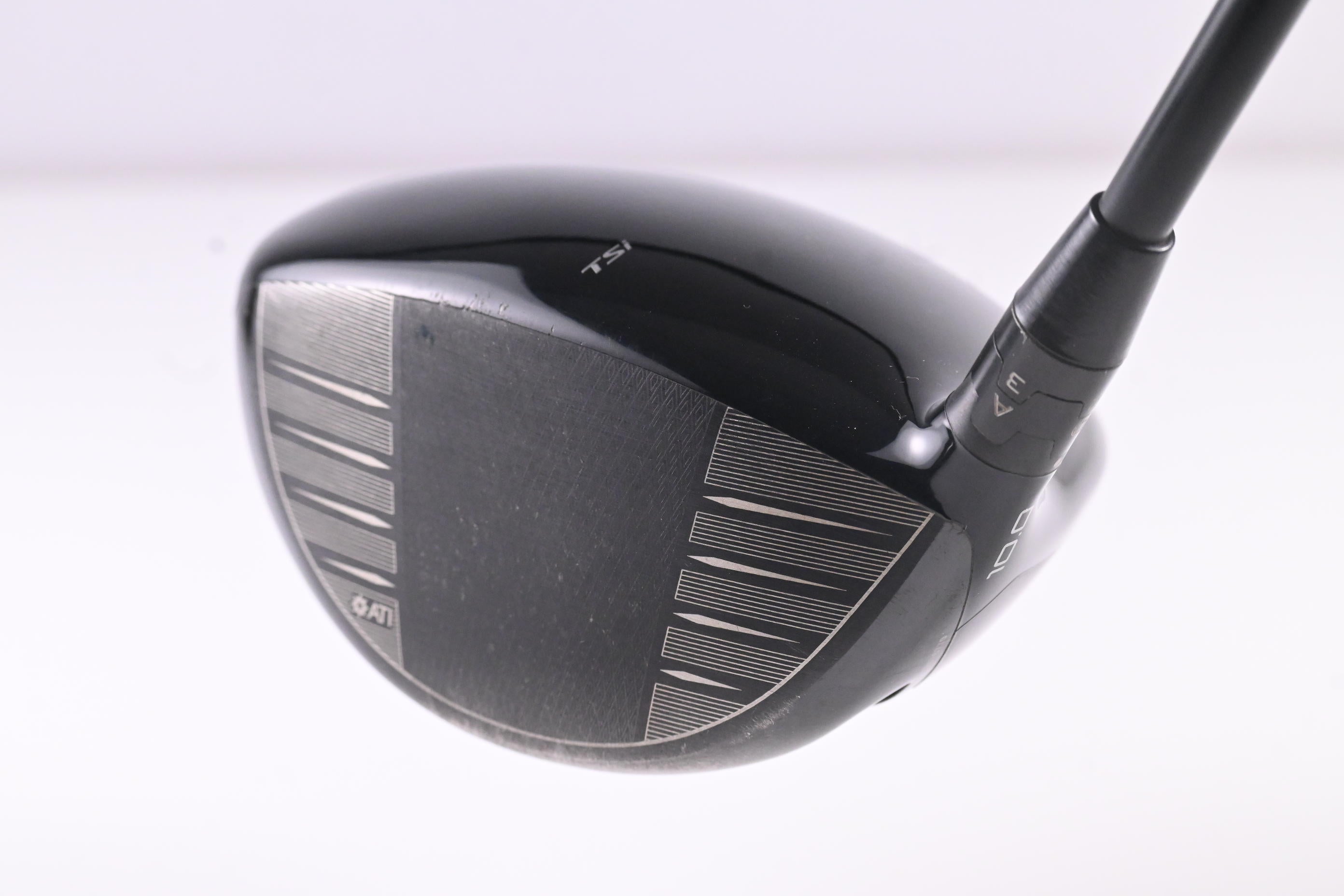Titleist TSi3 Driver / 10 Degree / Regular Flex Kuro Kage Black TiNi 50 Shaft