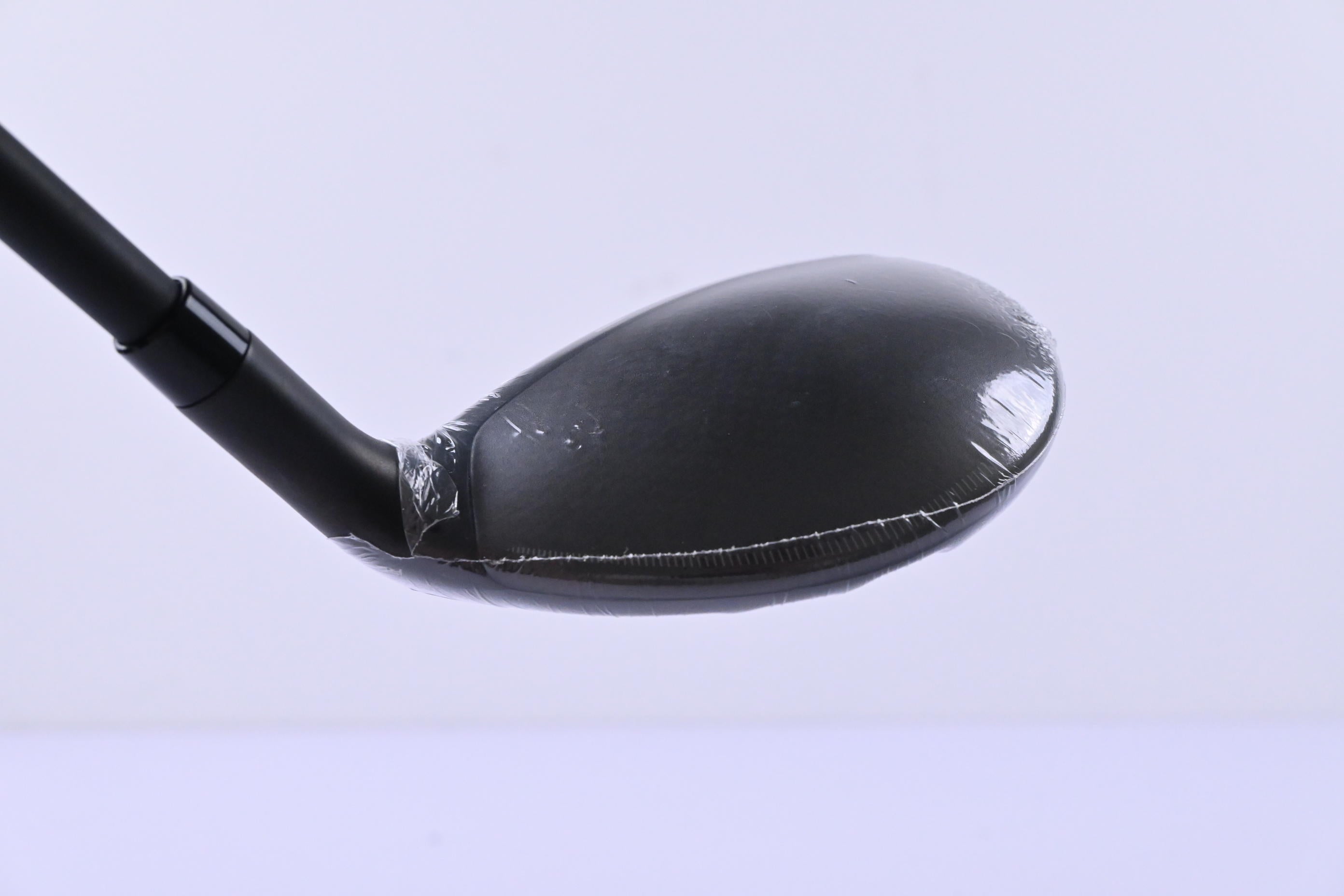 Taylormade Qi4D Max #4 Hybrid / 23 Degree / Regular Flex KBS REAX 50 Shaft
