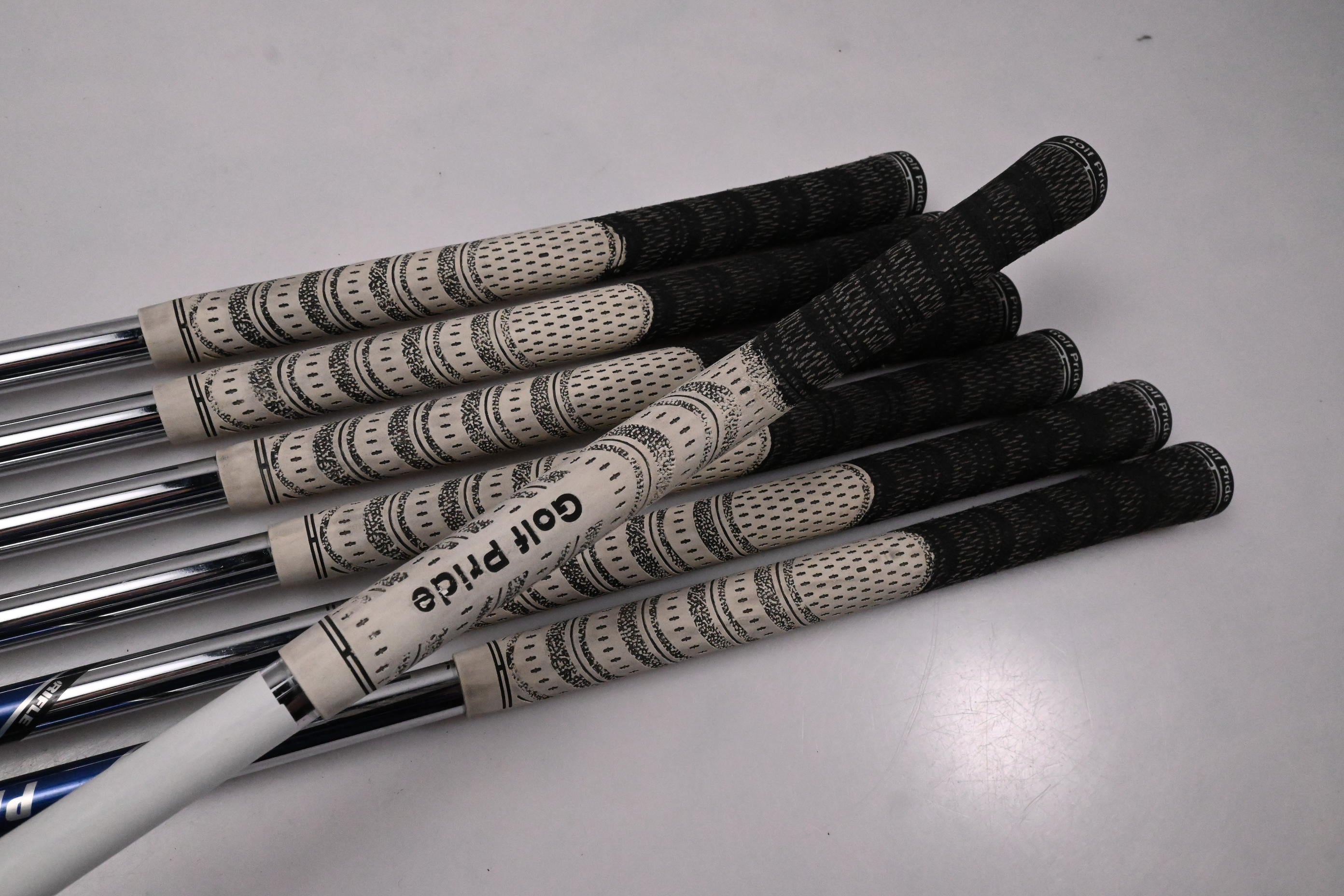 Taylormade P7MC 2023 Irons / 4-PW / X-Flex Project X Shafts