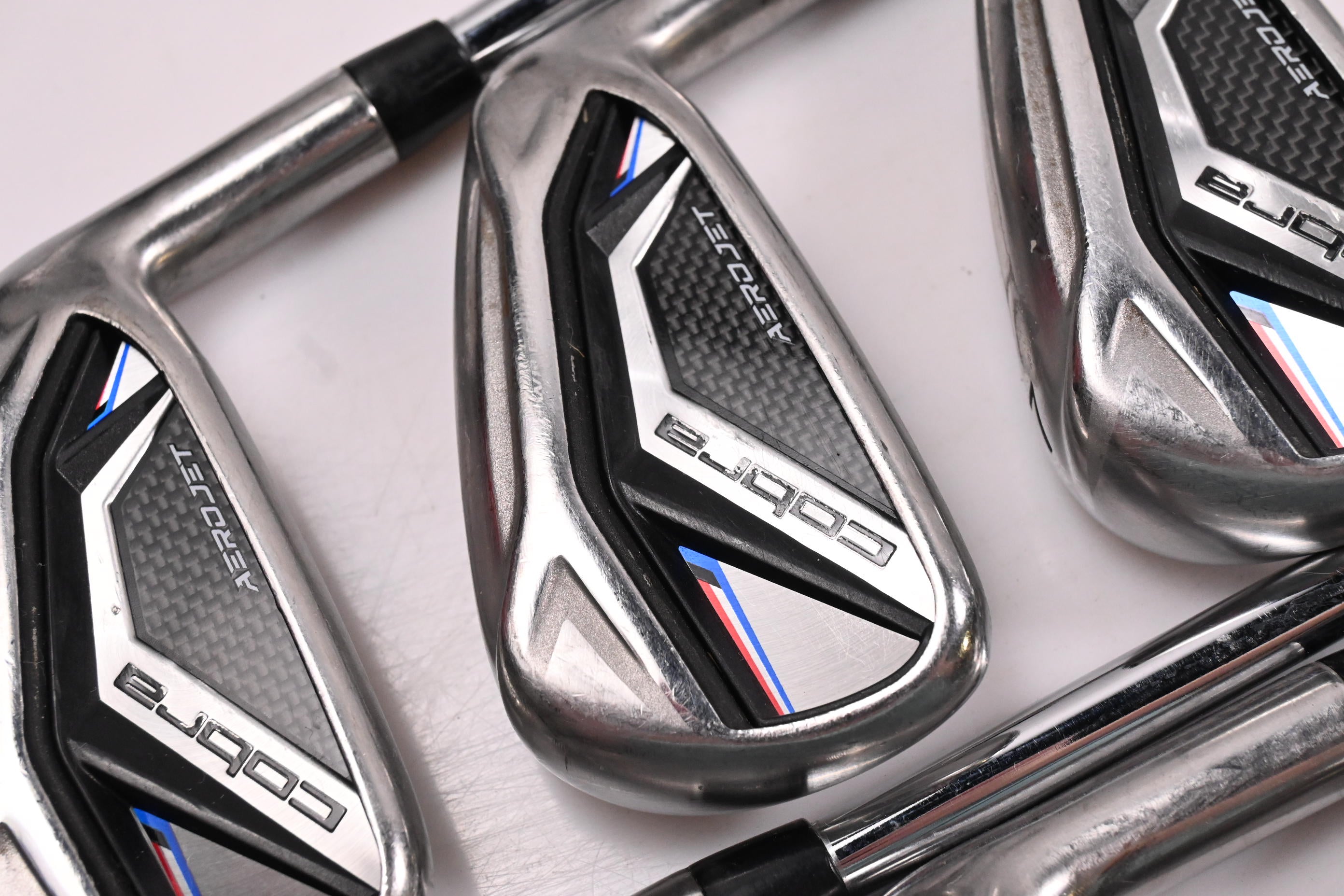 Cobra Aerojet Irons / 5-PW+GW / Regular Flex KBS Tour 90 Shafts