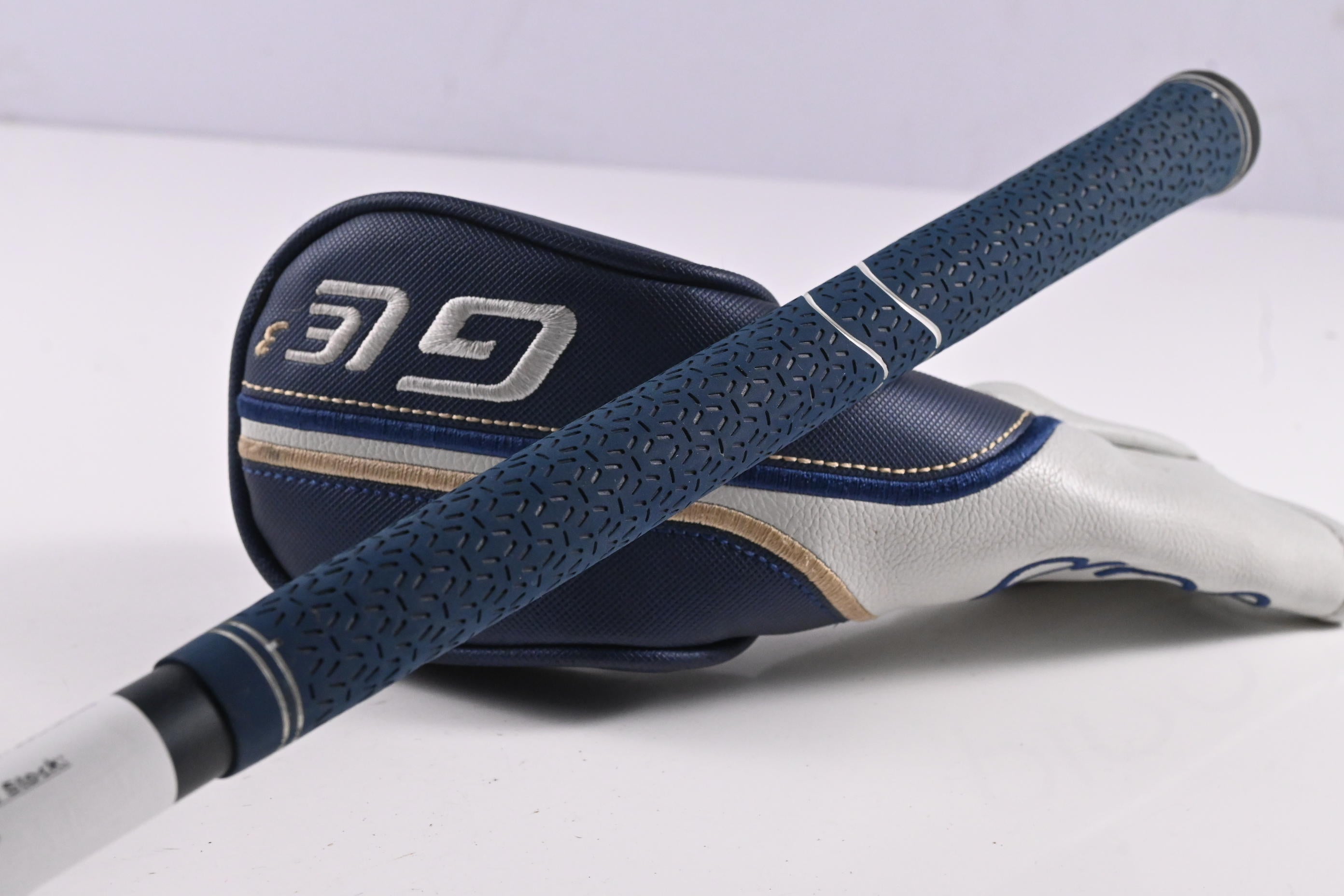 Ladies Ping G Le3 #6 Hybrid / 30 Degree / Ladies Flex Ping ULT 250 Shaft