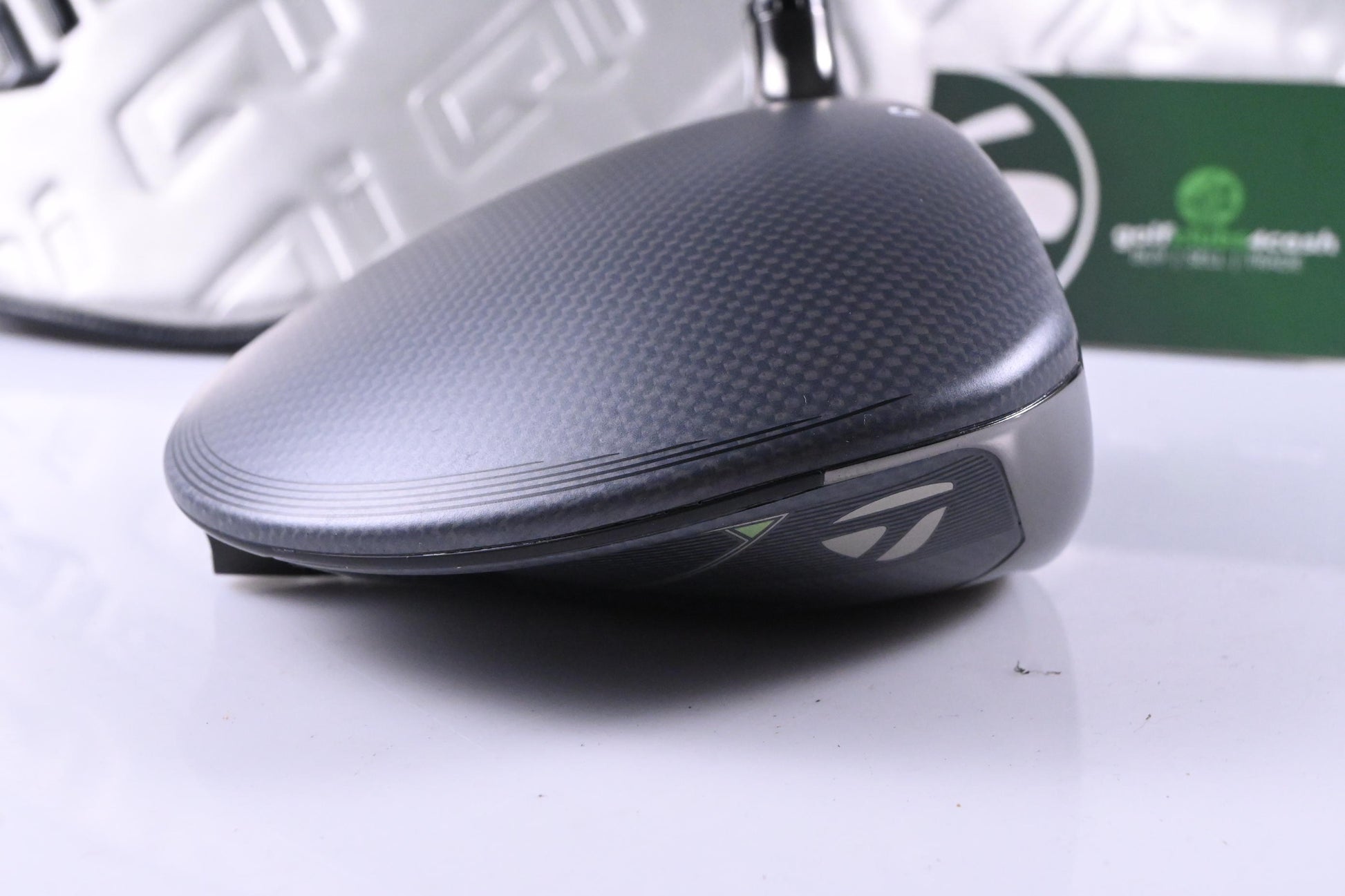 Taylormade Qi35 Driver / 9 Degree / Stiff Flex Fujikura Airspeeder 50 Shaft