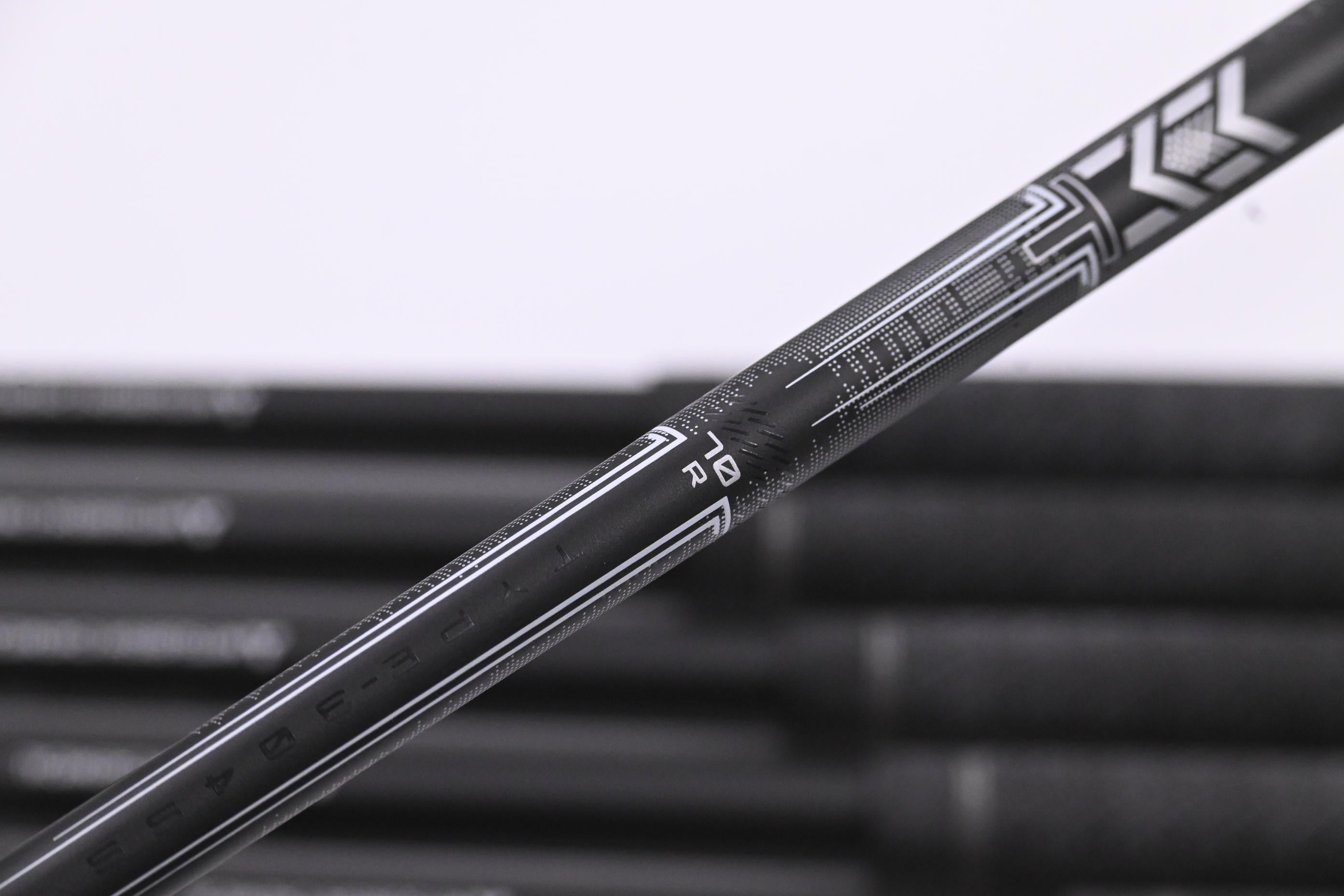 Callaway Apex Ai150 Irons / 4-PW / Regular Flex MMT 70 Shafts