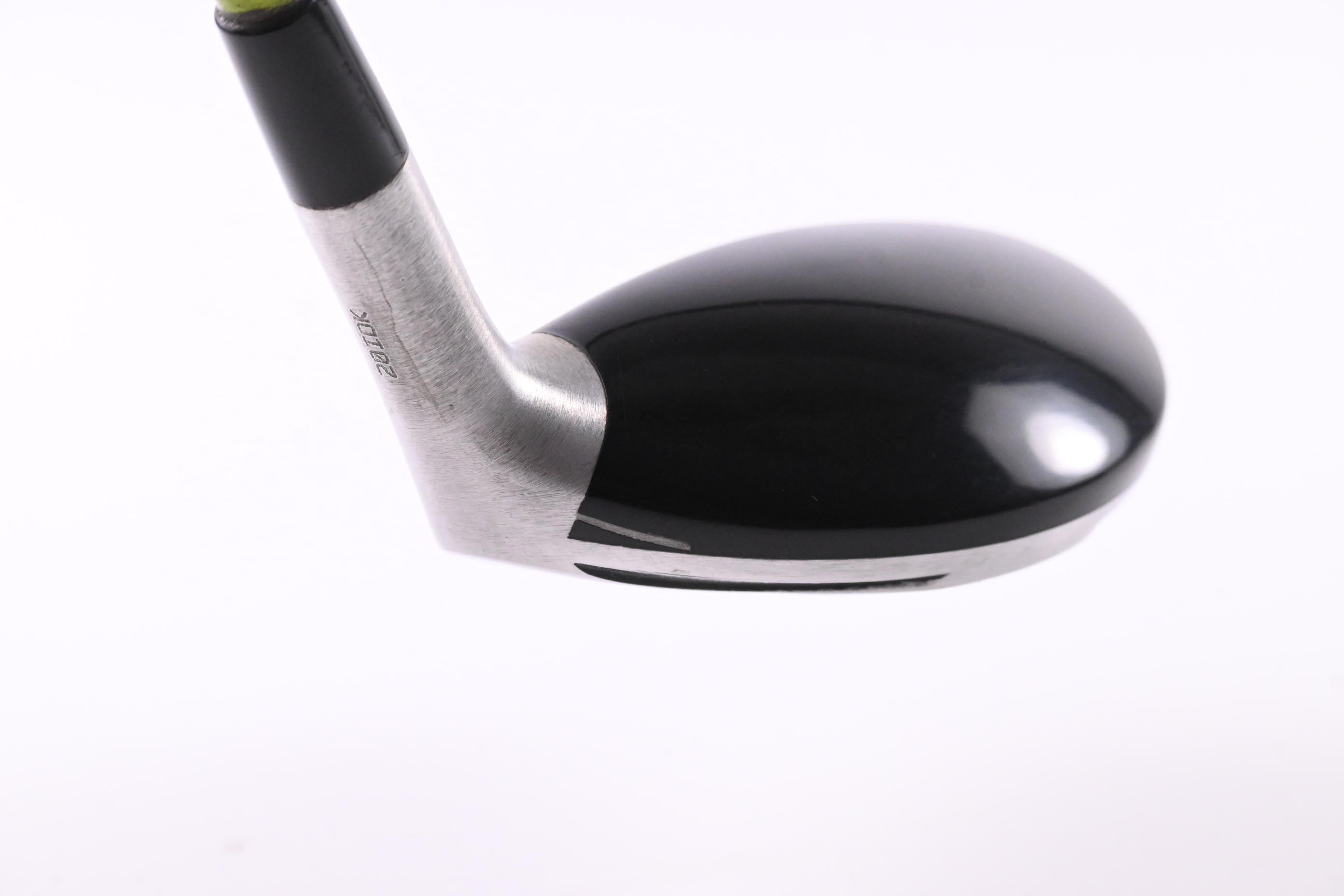 Titleist 585.H #3 Hybrid / 19 Degree / Stiff Flex Aldila NV Green 85 Shaft