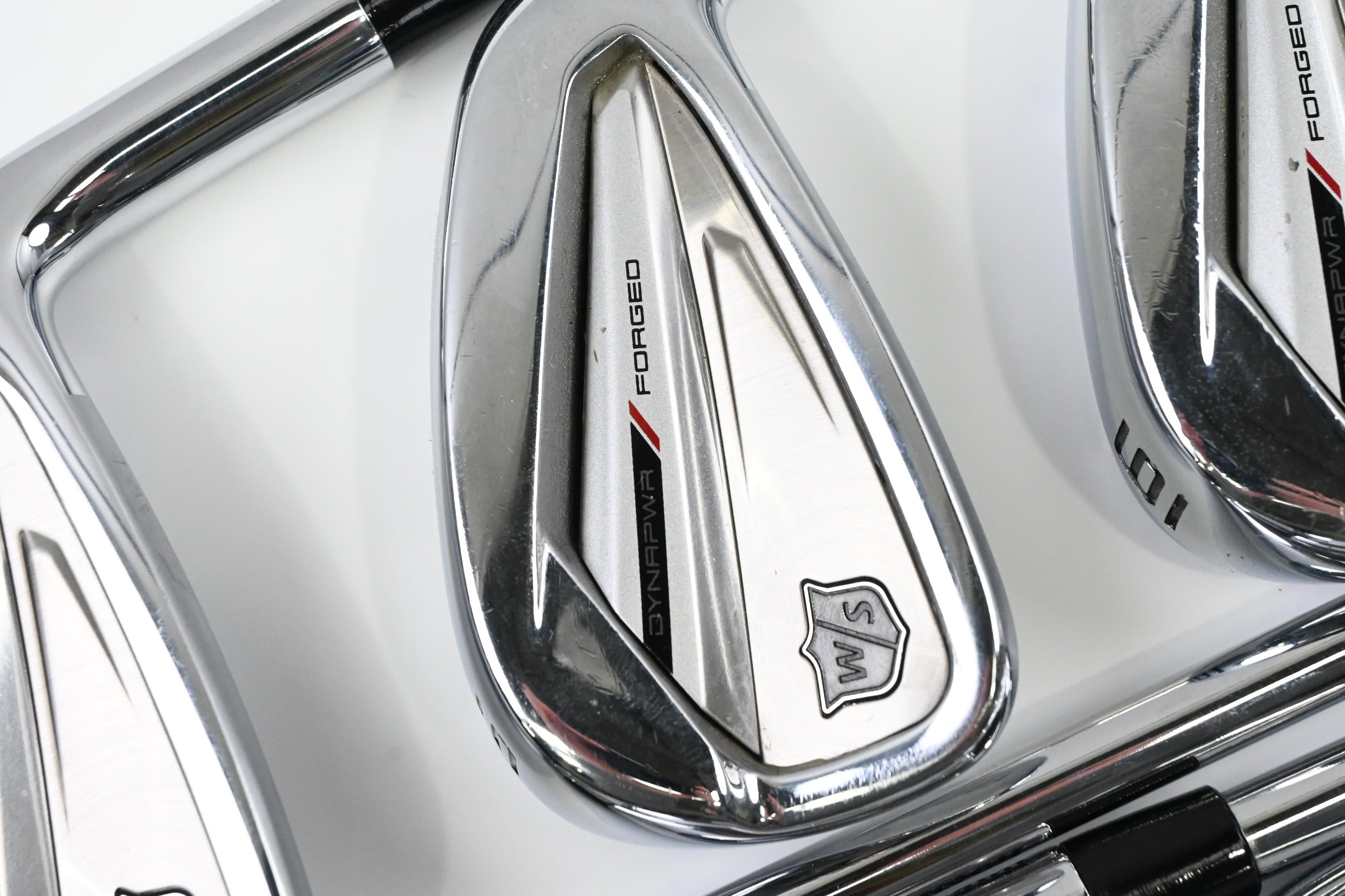 Wilson DYNAPWR Forged Irons / 4-PW / Stiff Flex KBS Tour Lite
