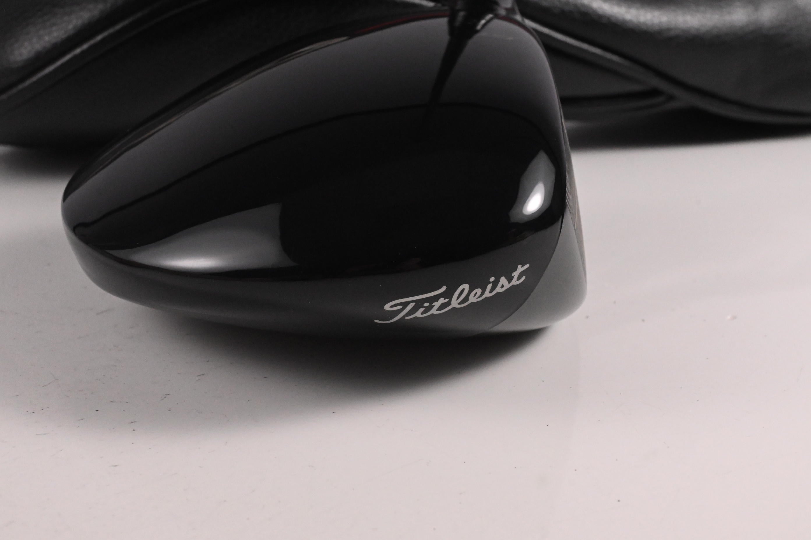 Titleist GT2 Driver / 9 Degree / X-Flex HZRDUS Black 60 Shaft
