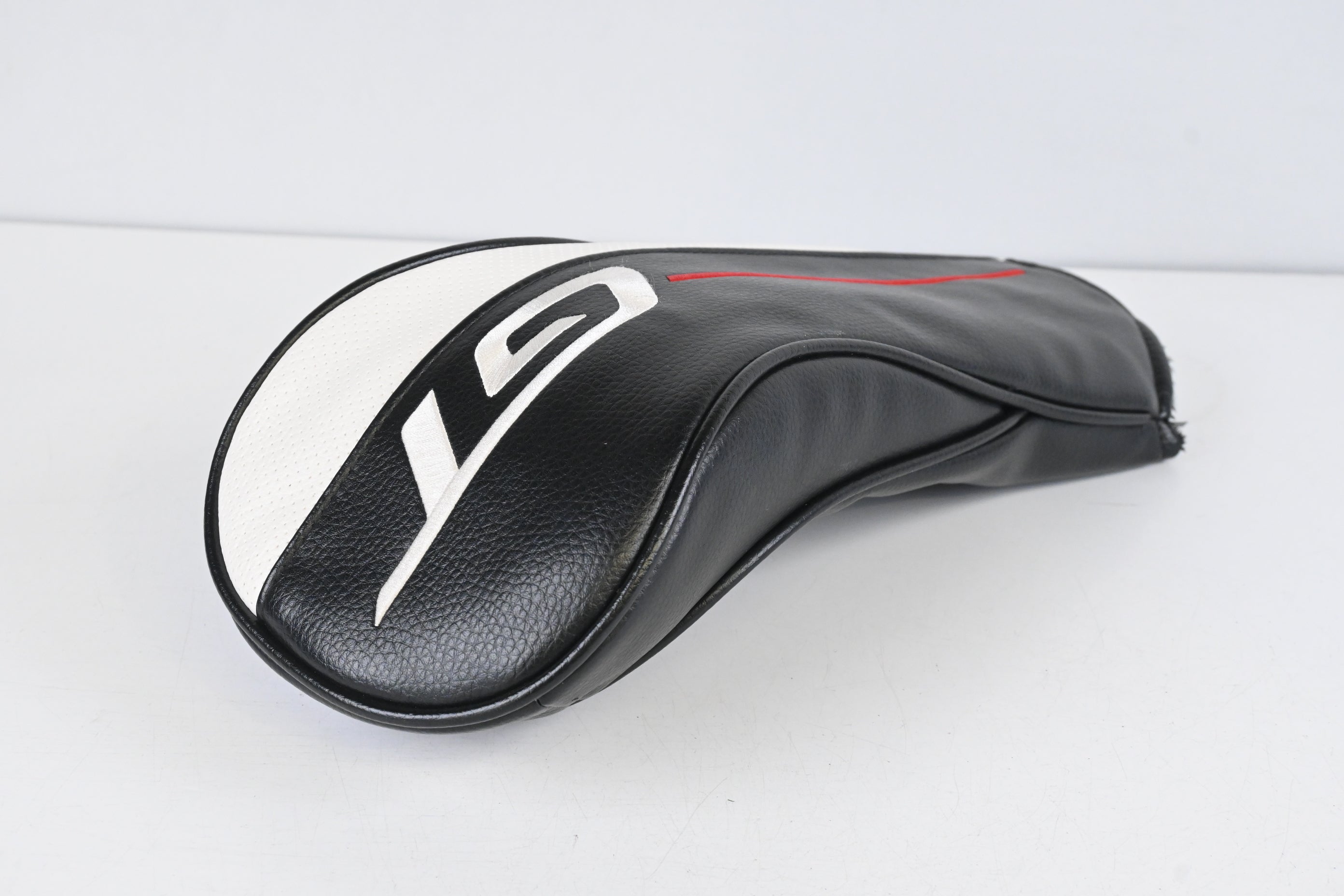 Titleist GT2 Driver / 9 Degree / Senior Flex Aldila Ascent 40 Shaft