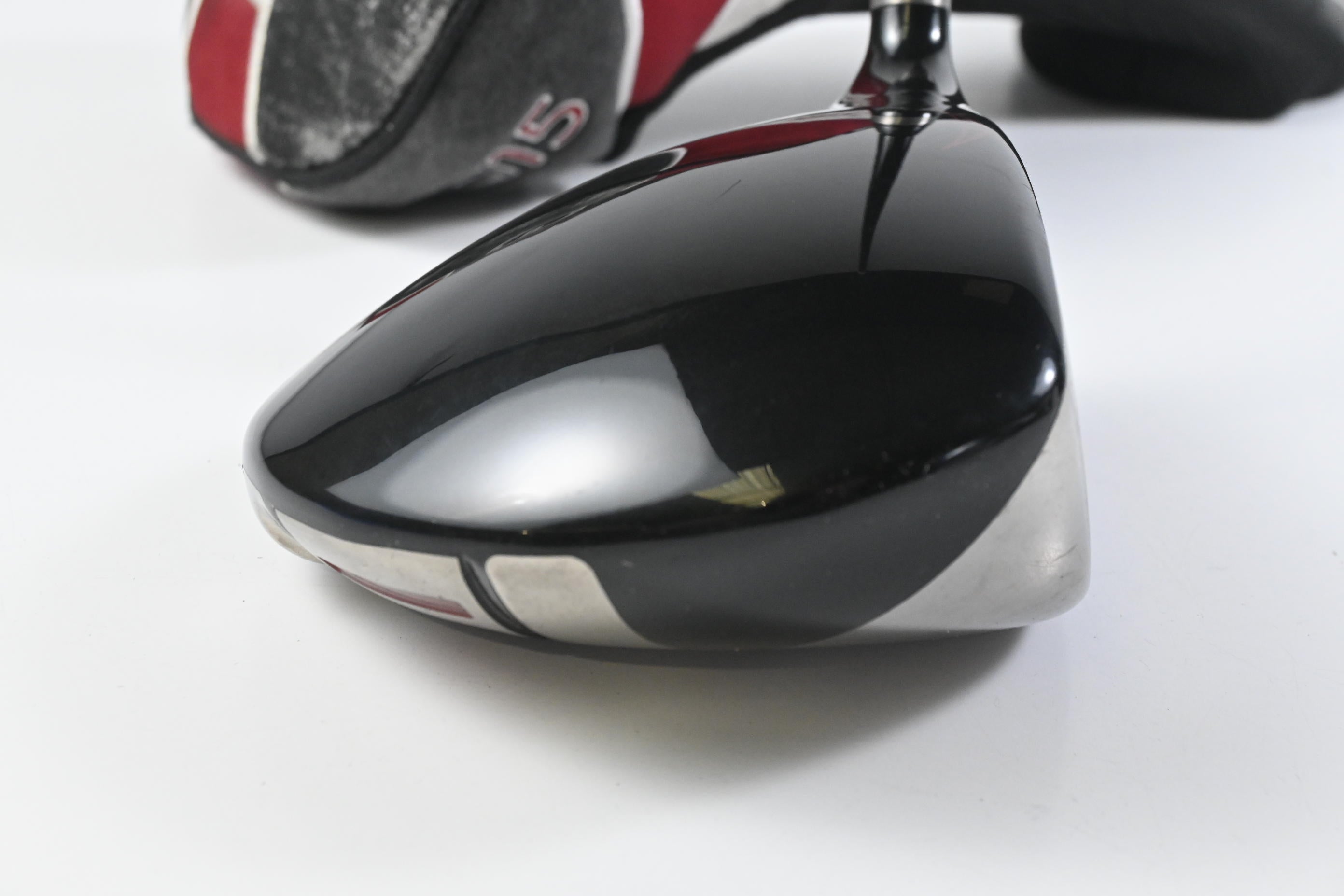 Ping G15 Driver / 10.5 Degree / Regular Flex Aldila Serrano 60 Shaft